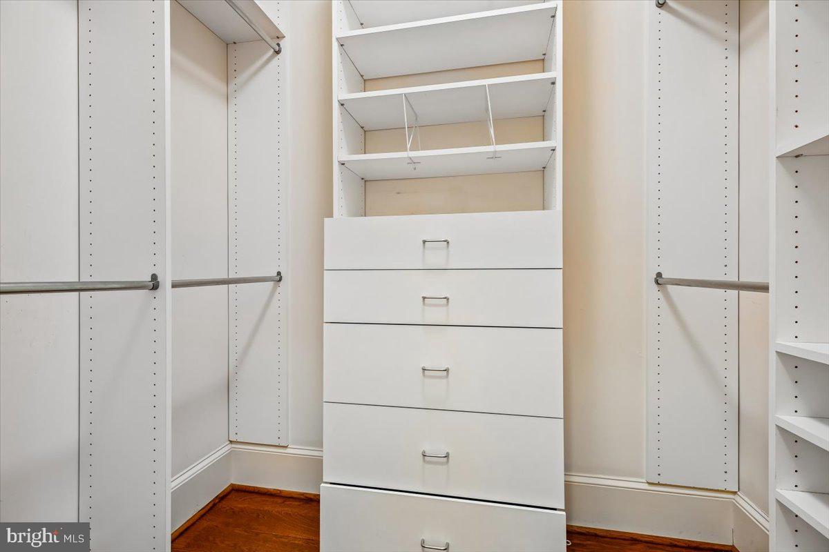 GLEN ECHO HEIGHTS - Residential