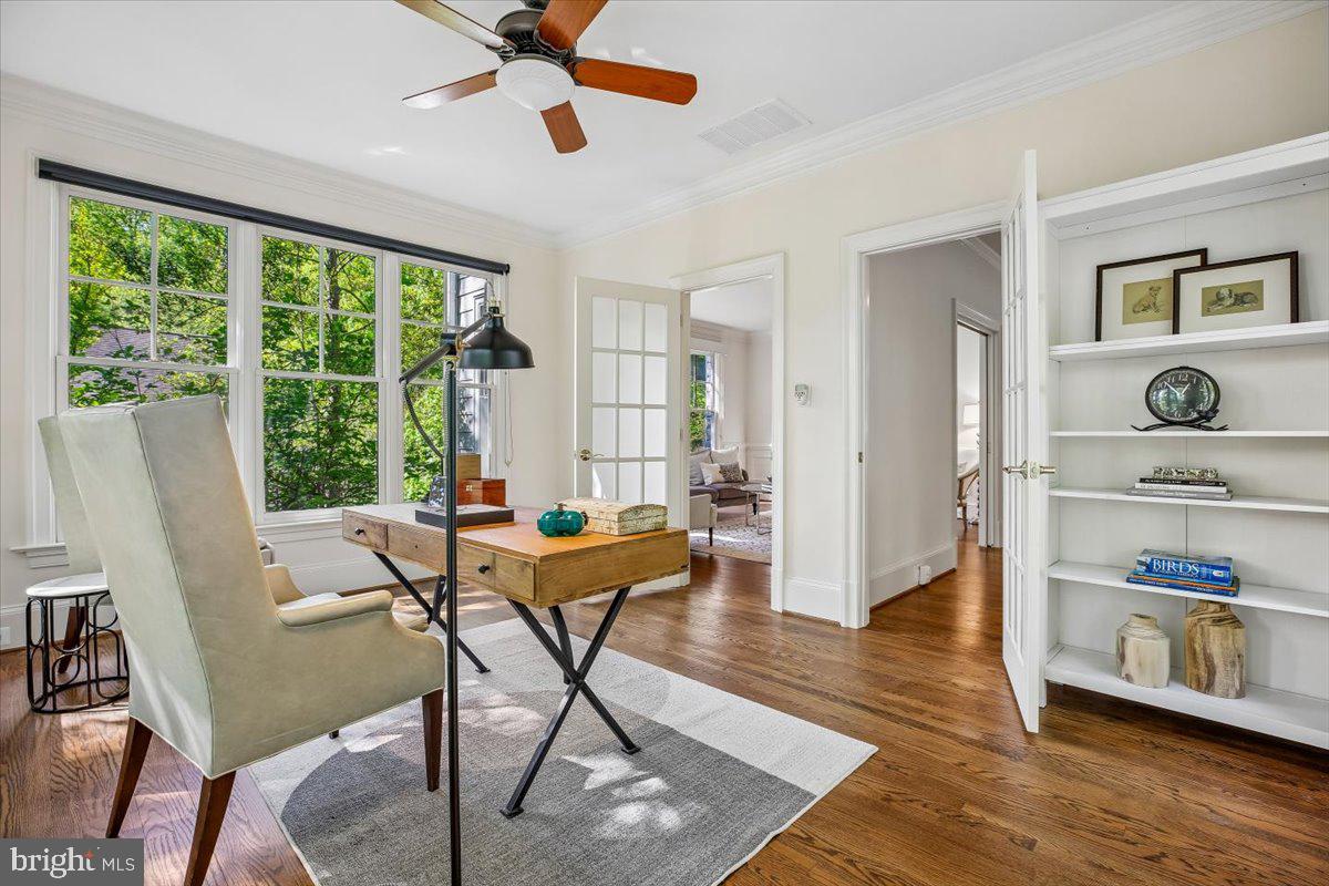 GLEN ECHO HEIGHTS - Residential