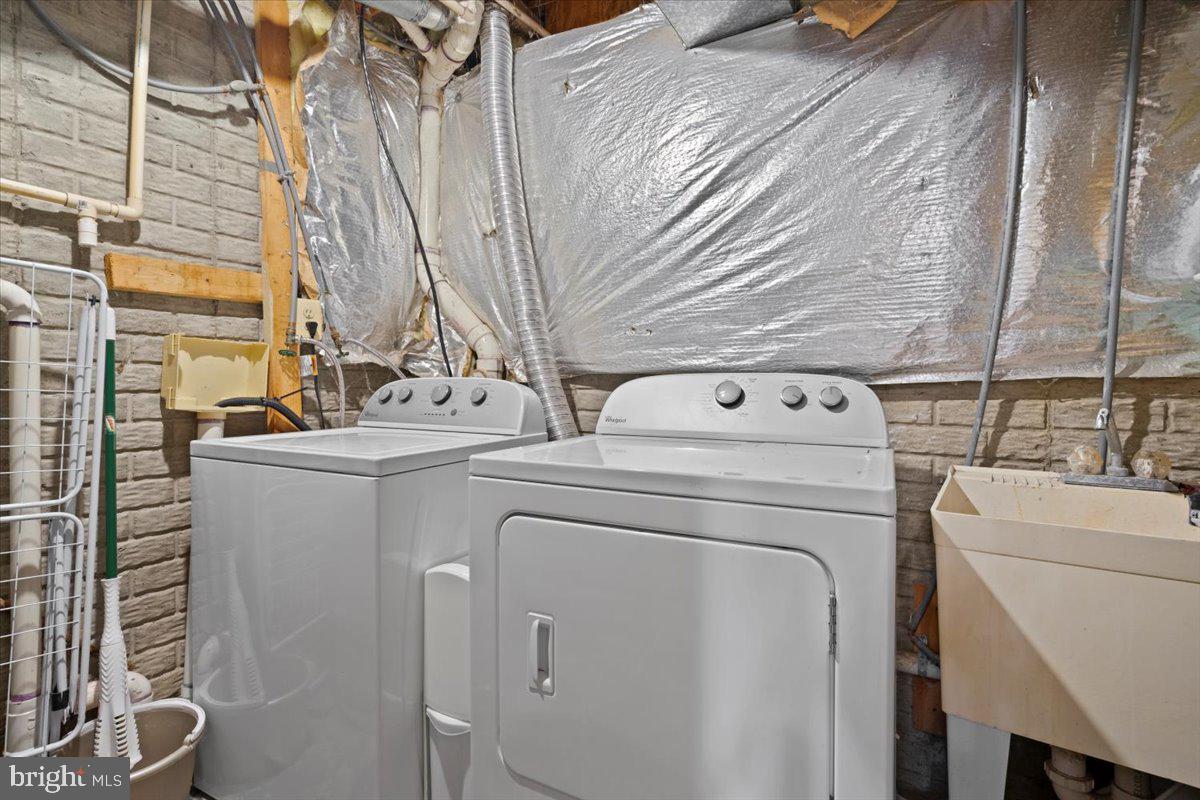 MONTCLAIR - Residential