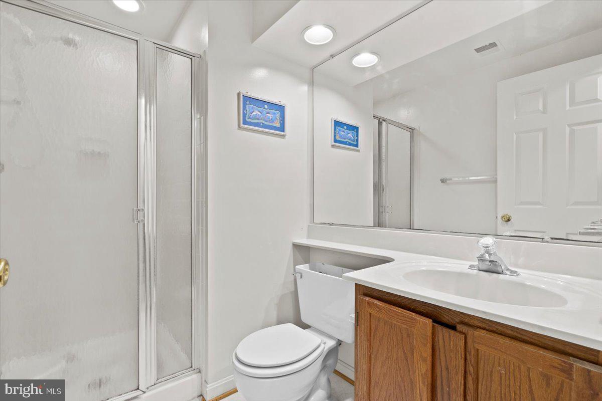 MONTCLAIR - Residential