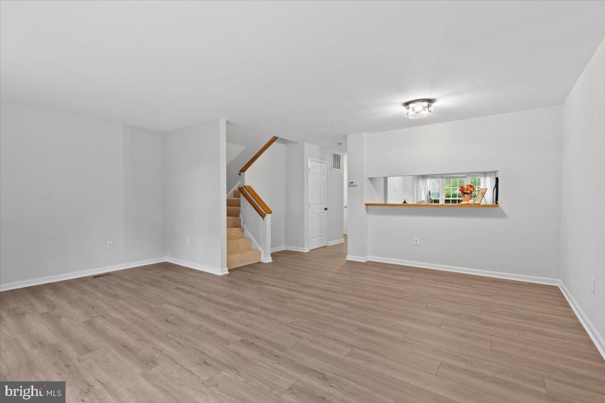 MONTCLAIR - Residential