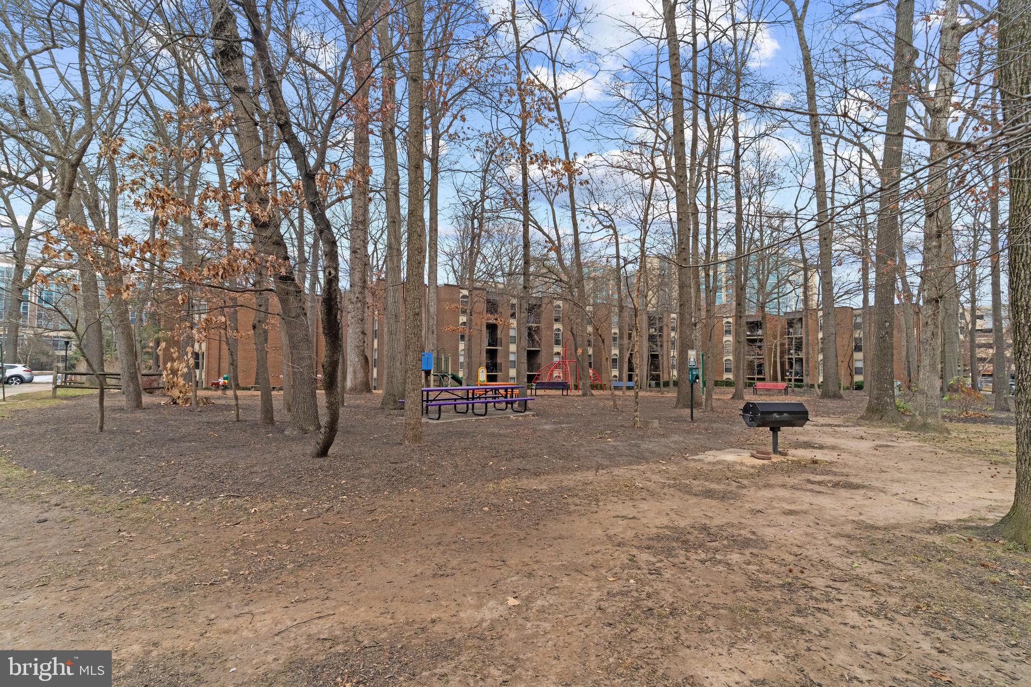 WOODBURN VILLAGE - Residential