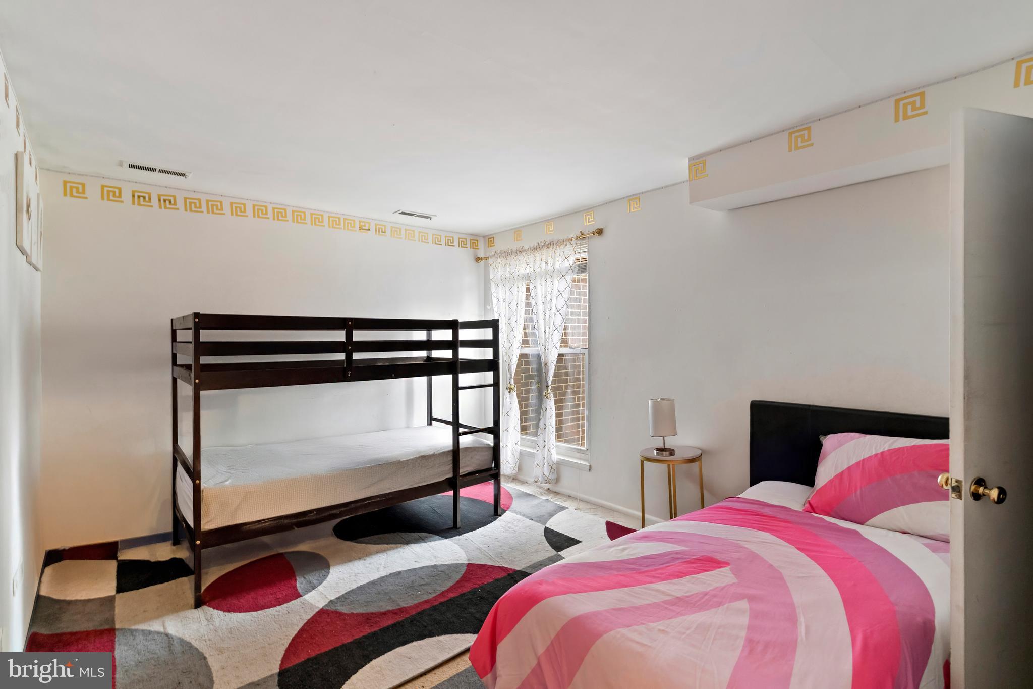 WOODBURN VILLAGE - Residential