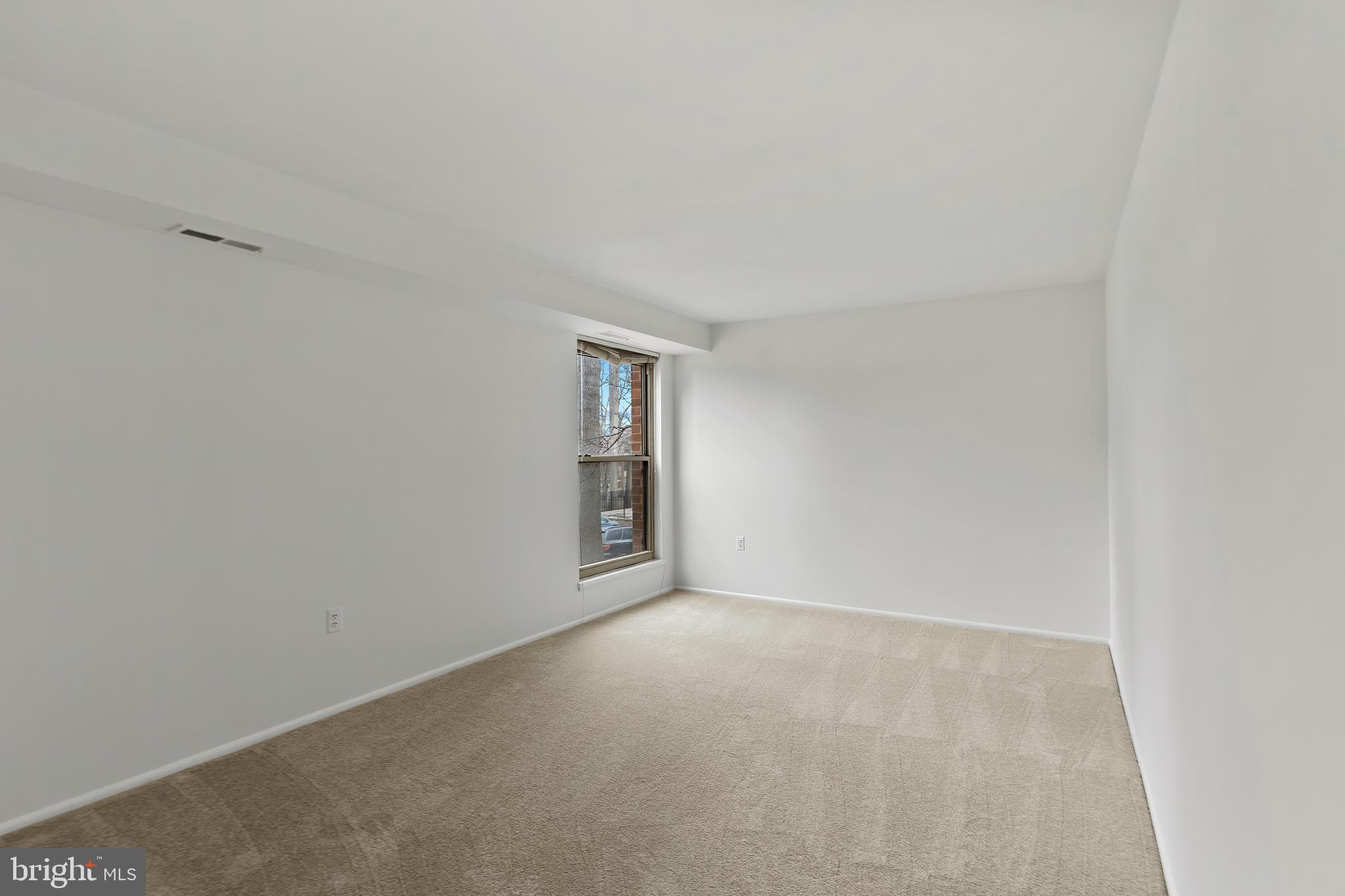 WOODBURN VILLAGE - Residential