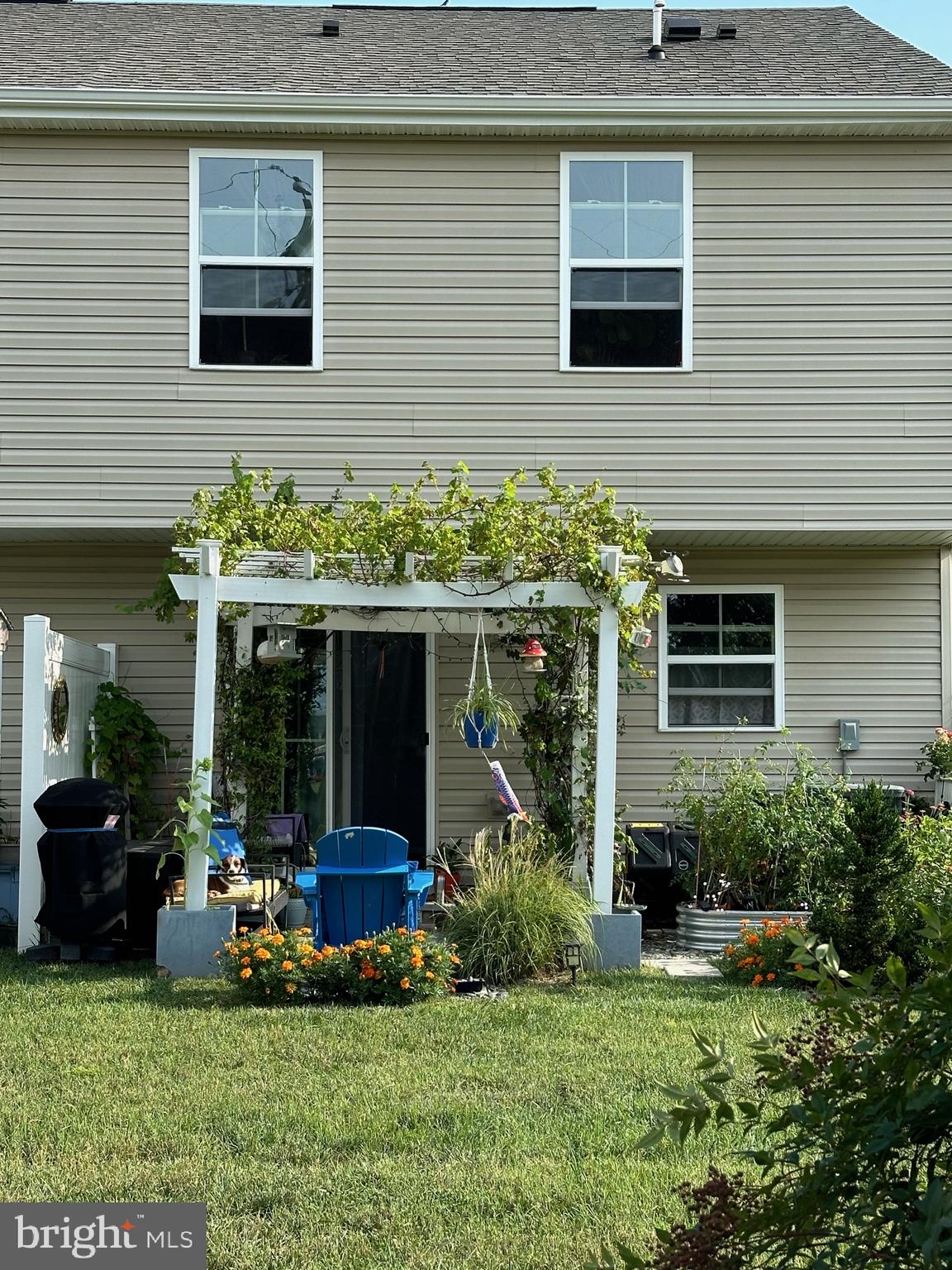 ST HELEN'S CROSSING - Residential