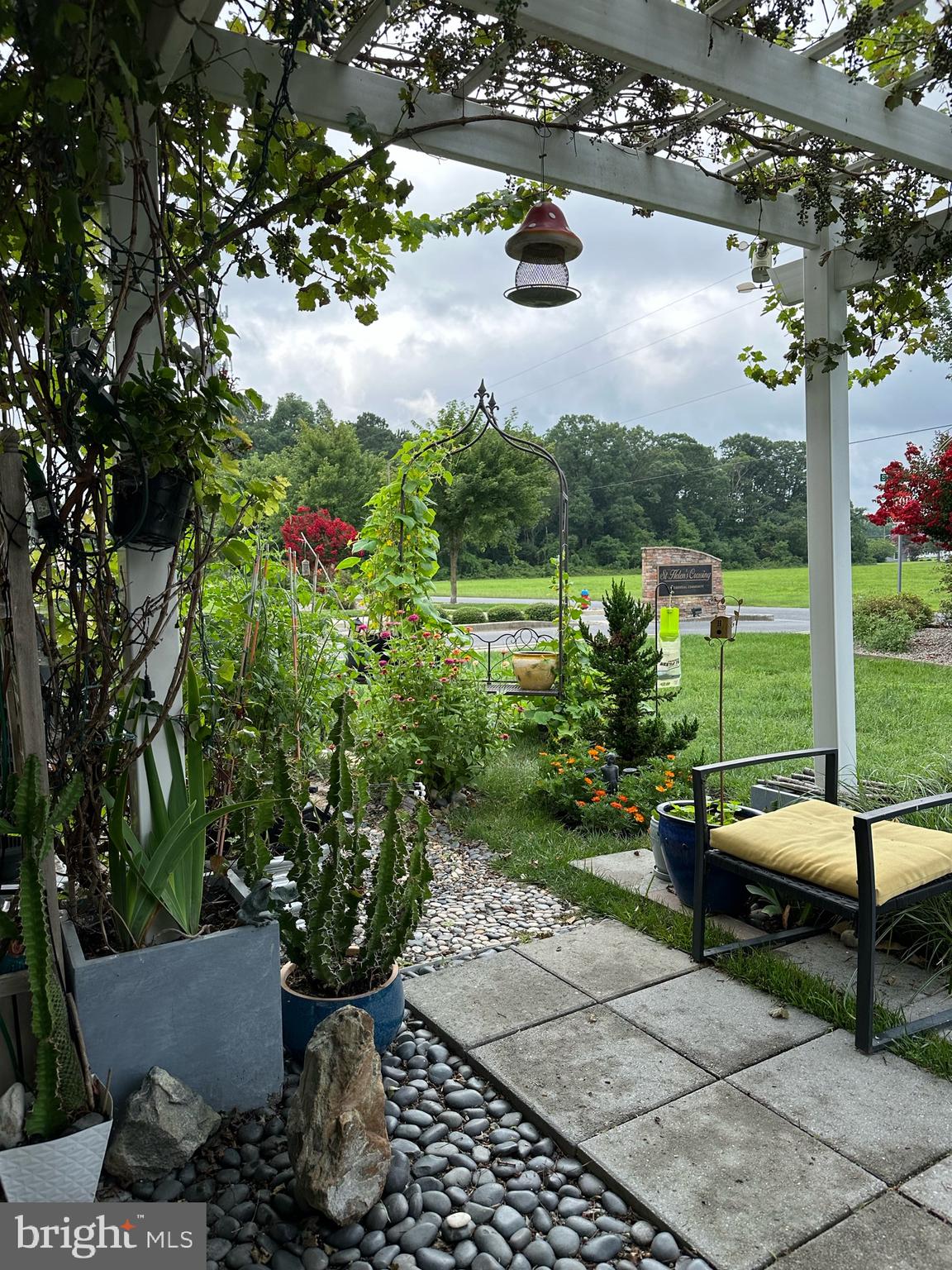 ST HELEN'S CROSSING - Residential