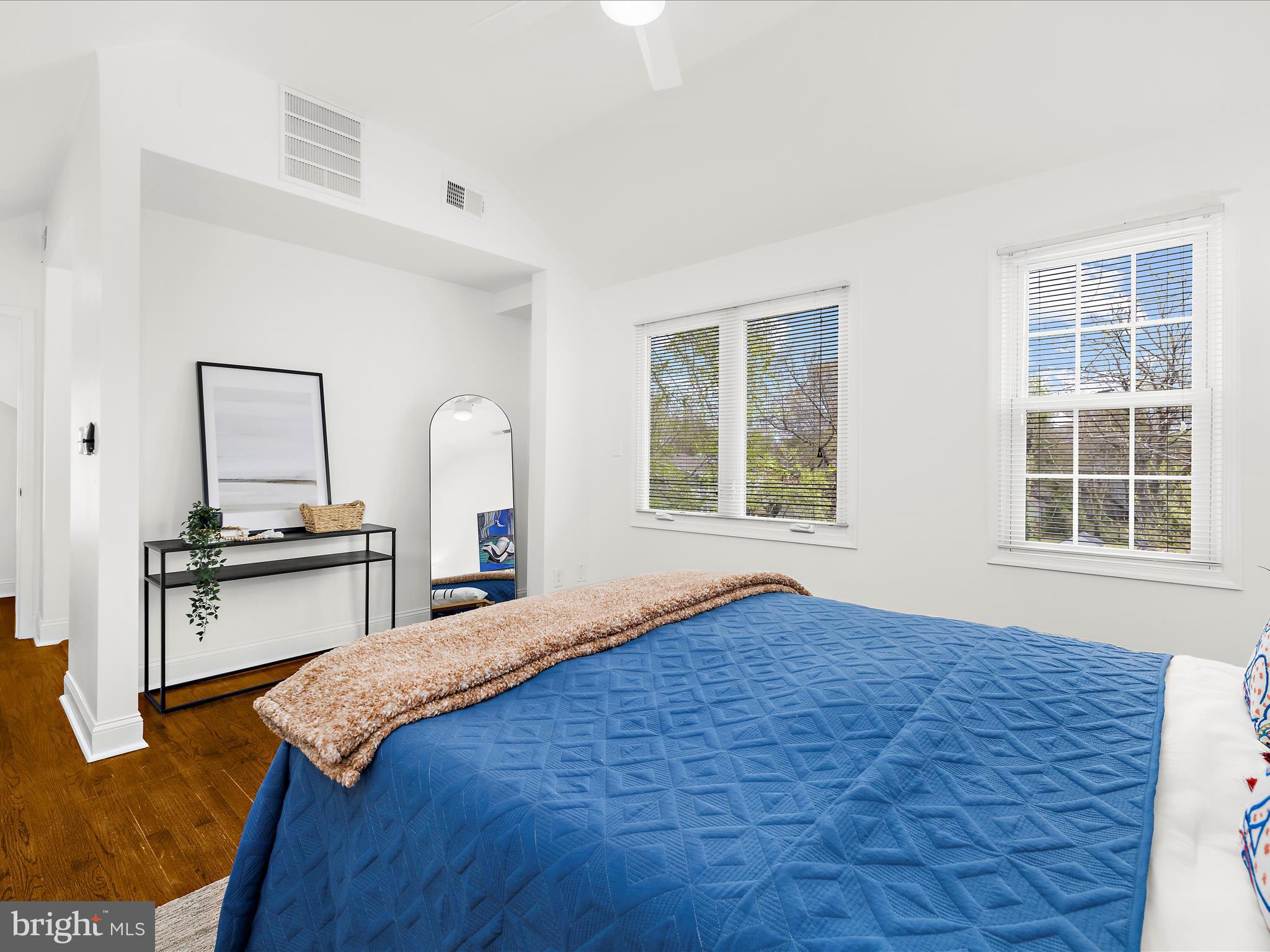 EASTPORT - Residential