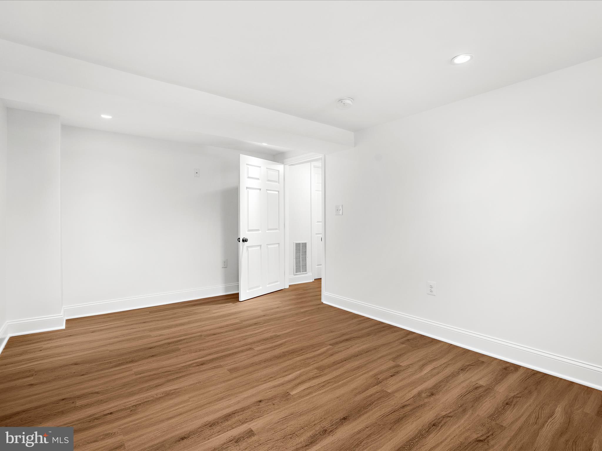 EASTPORT - Residential