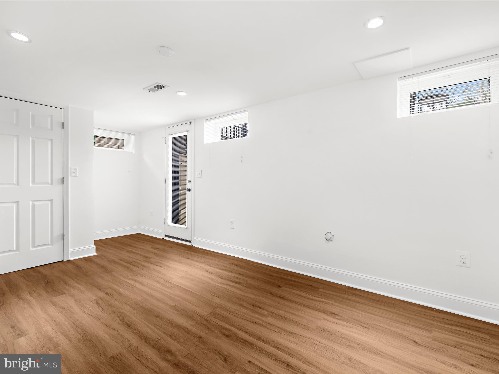 EASTPORT - Residential