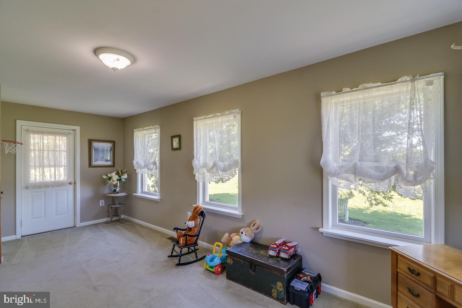 ELKTON - Residential