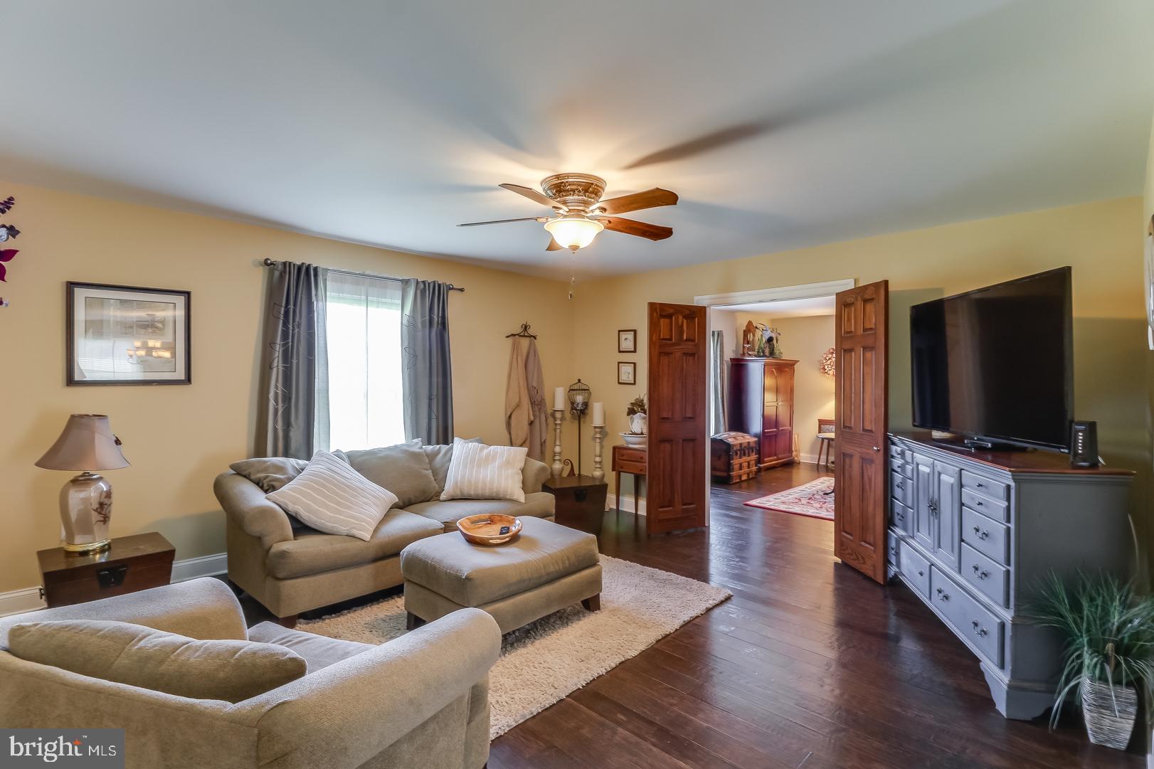 ELKTON - Residential