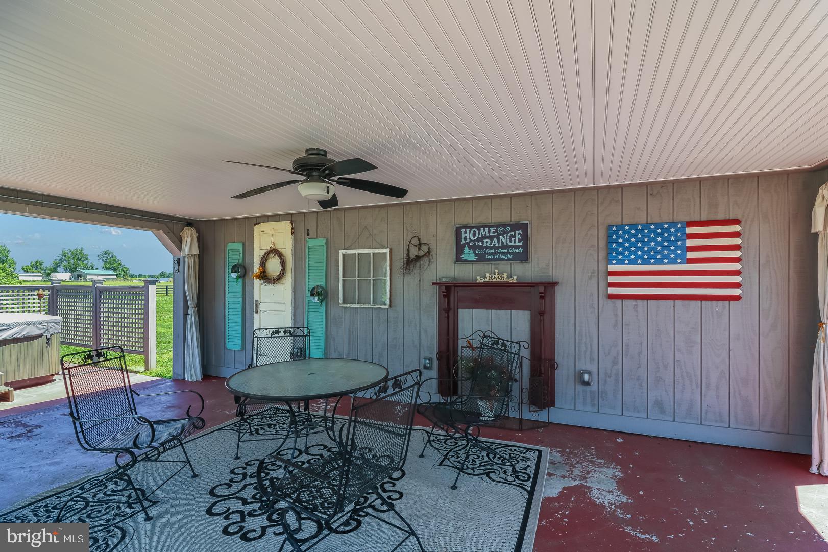 ELKTON - Residential