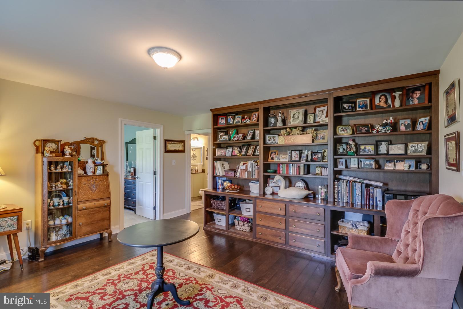 ELKTON - Residential