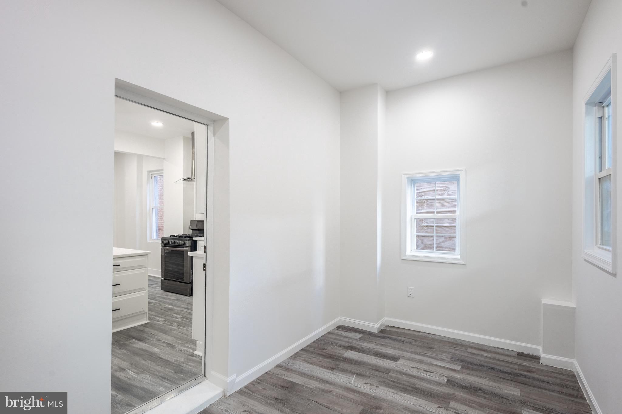 MONDAWMIN - Residential