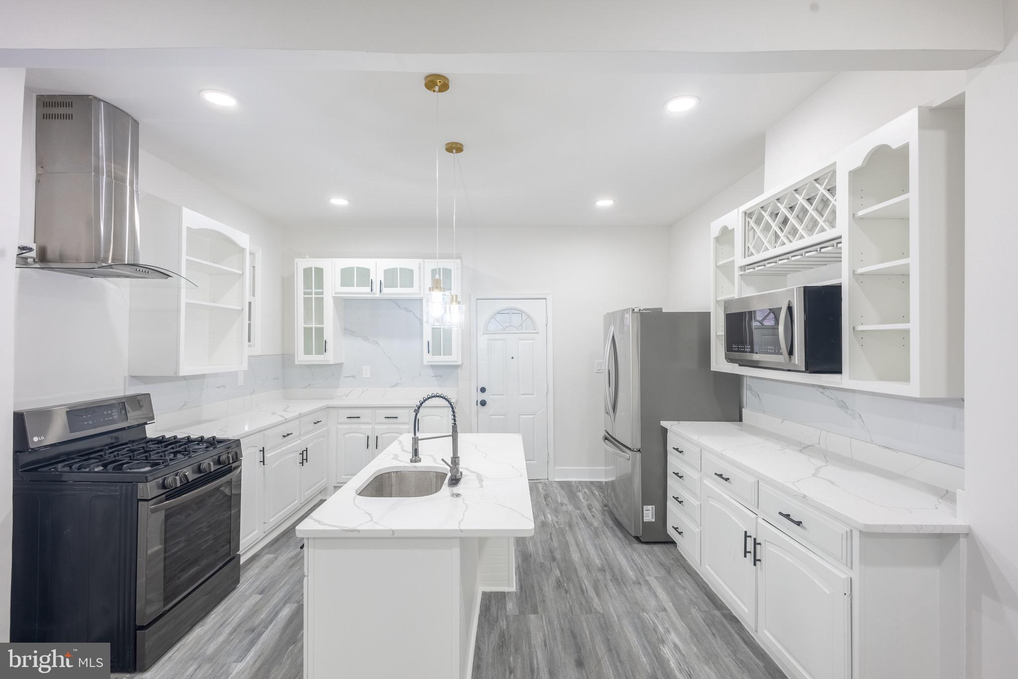 MONDAWMIN - Residential