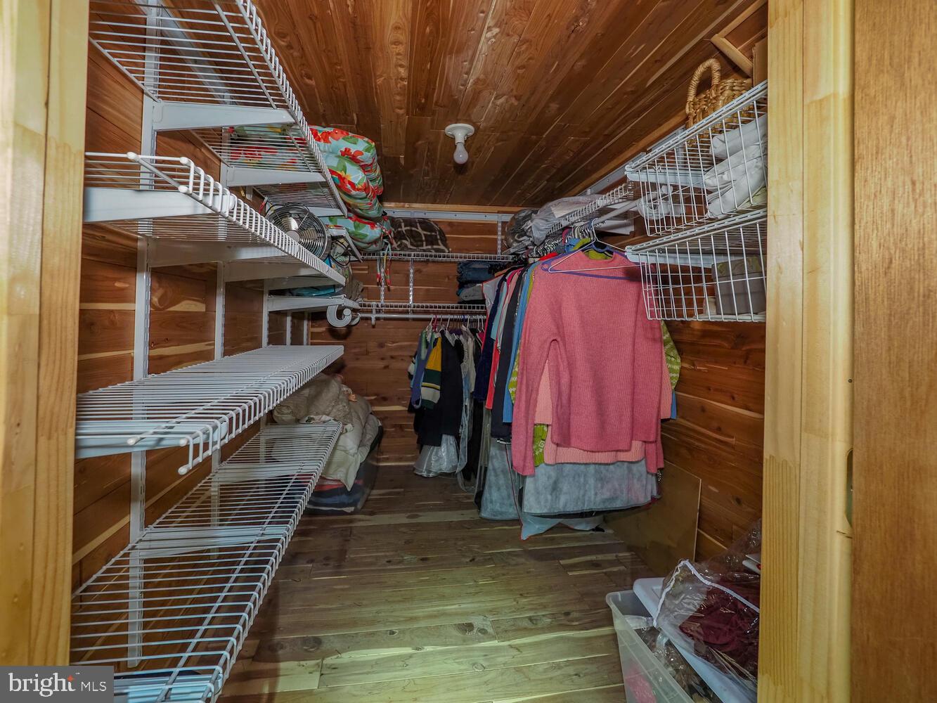 HAMPTON - Residential