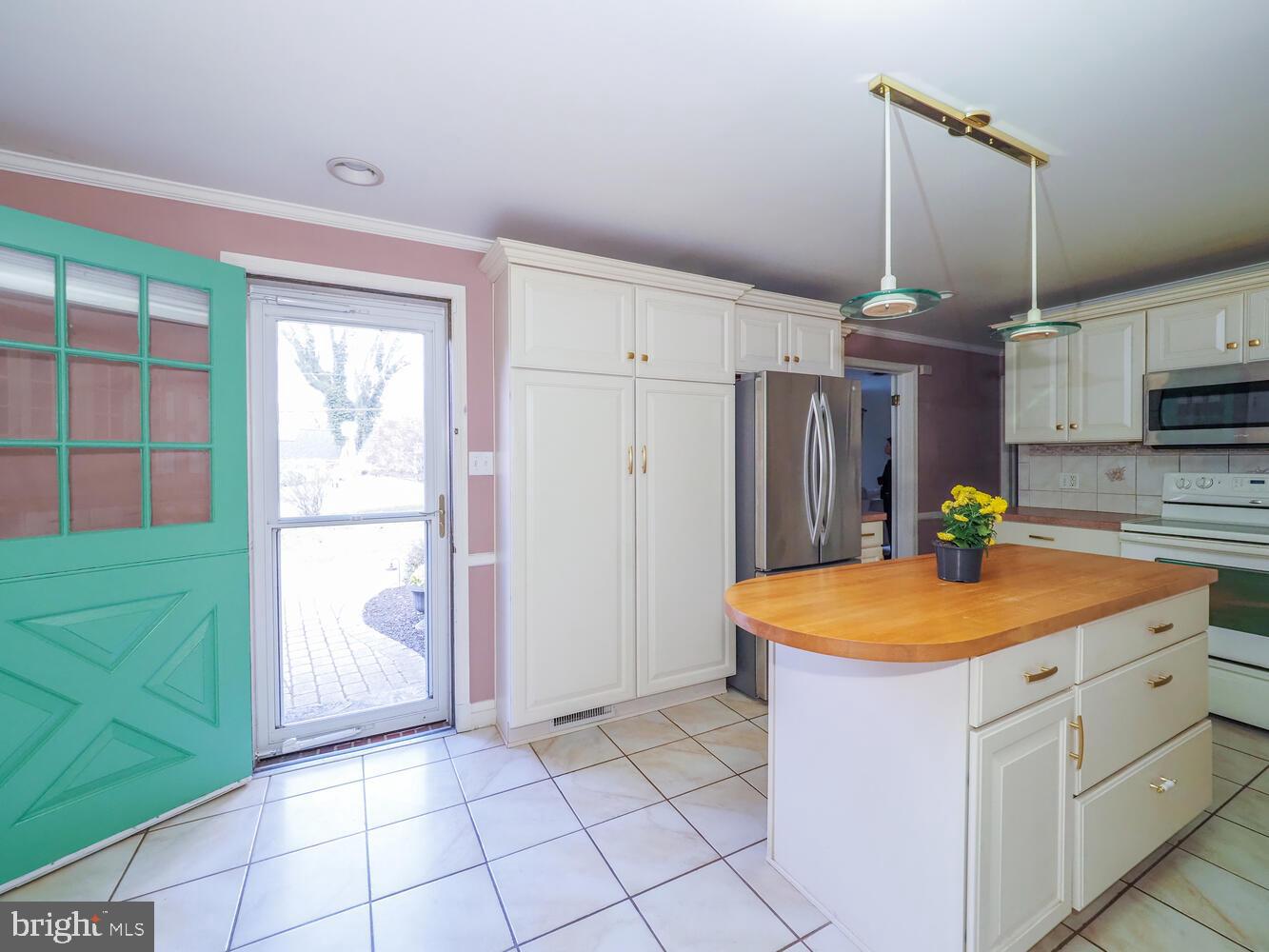 HAMPTON - Residential