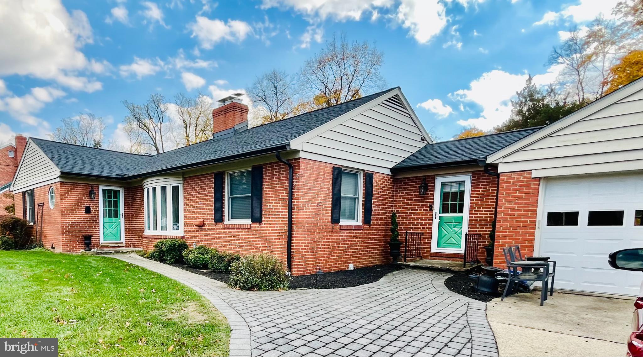 HAMPTON - Residential