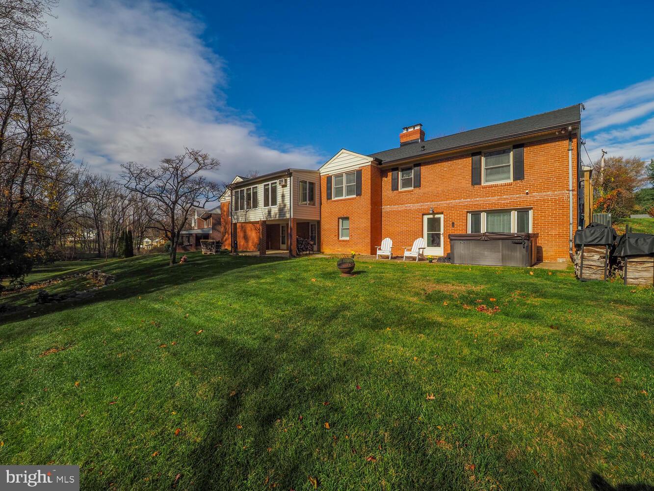 HAMPTON - Residential