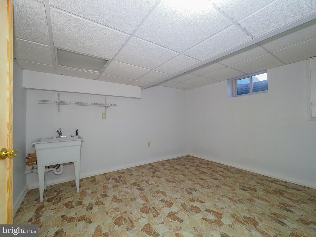 HAMPTON - Residential