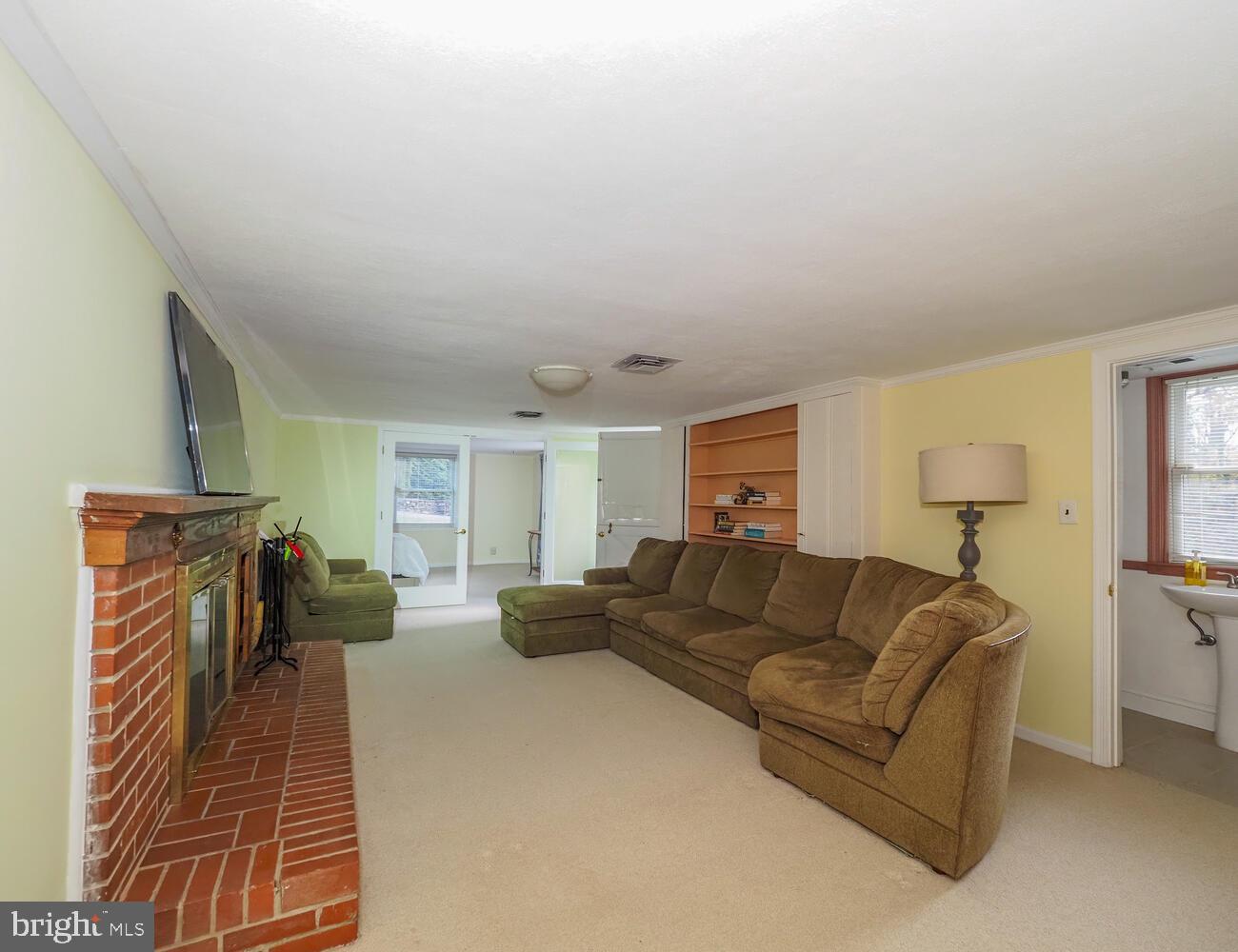 HAMPTON - Residential