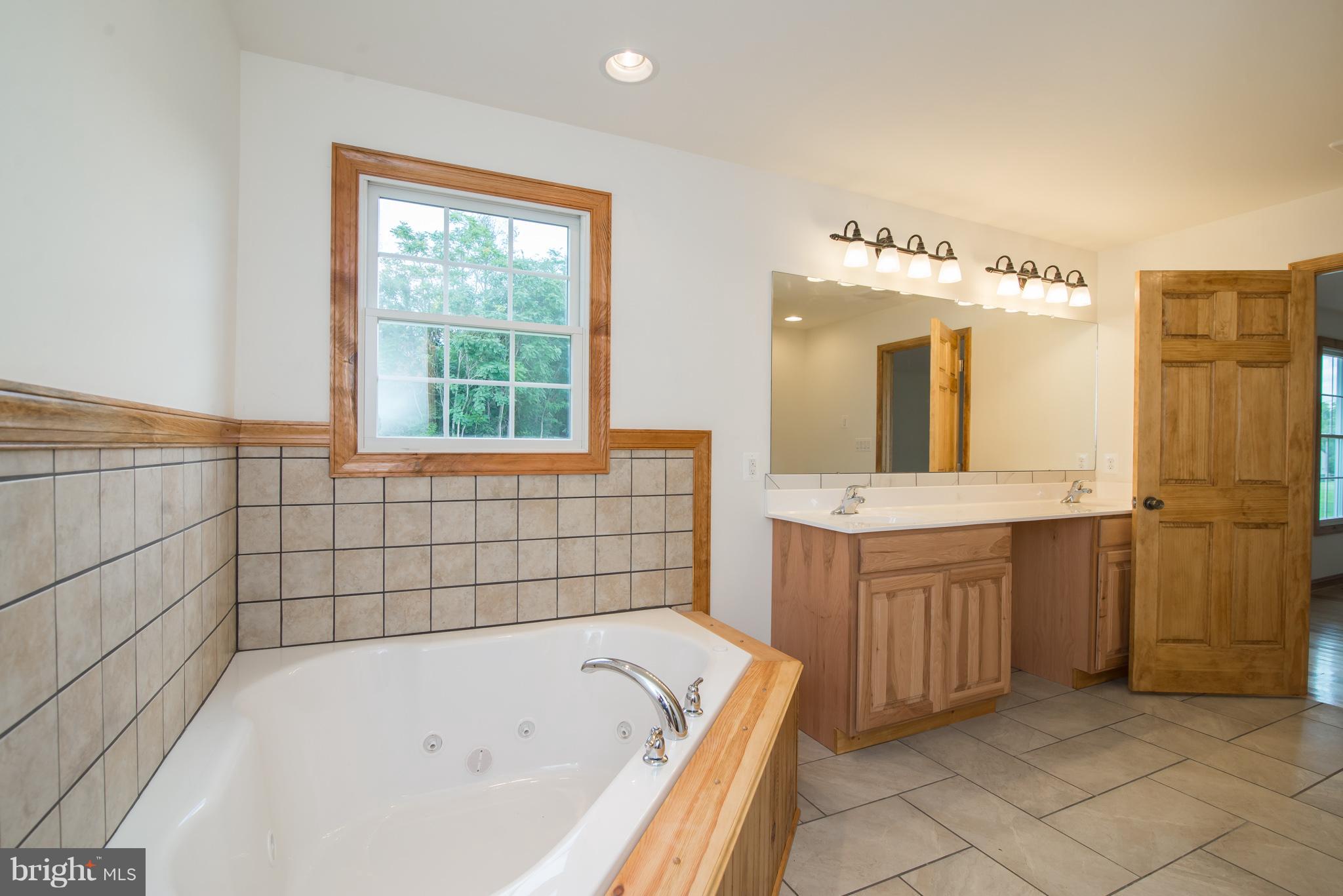 MARLOWE WOODS - Residential