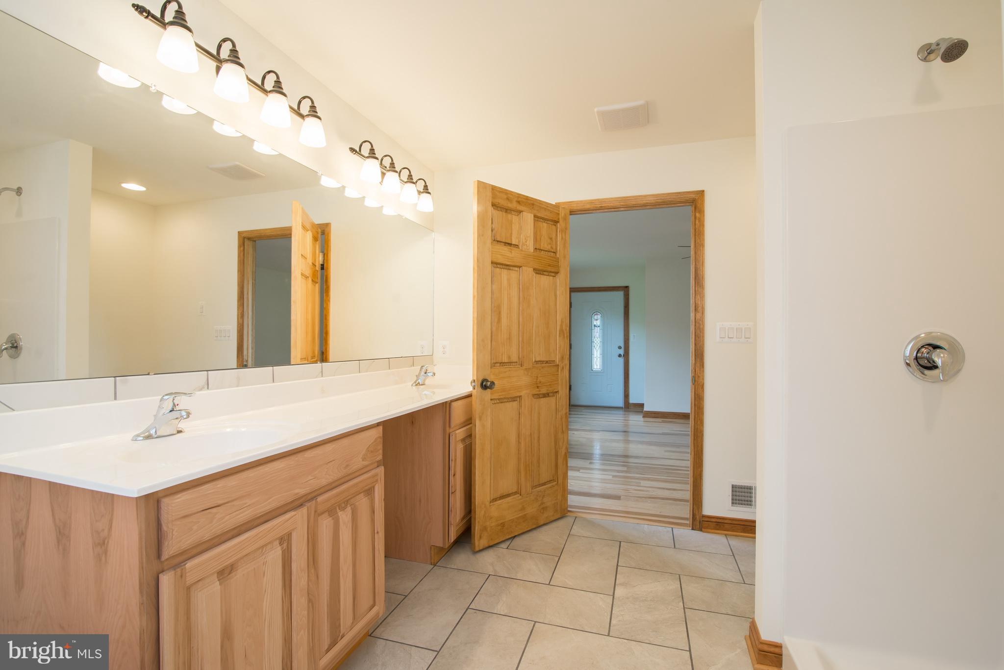 MARLOWE WOODS - Residential