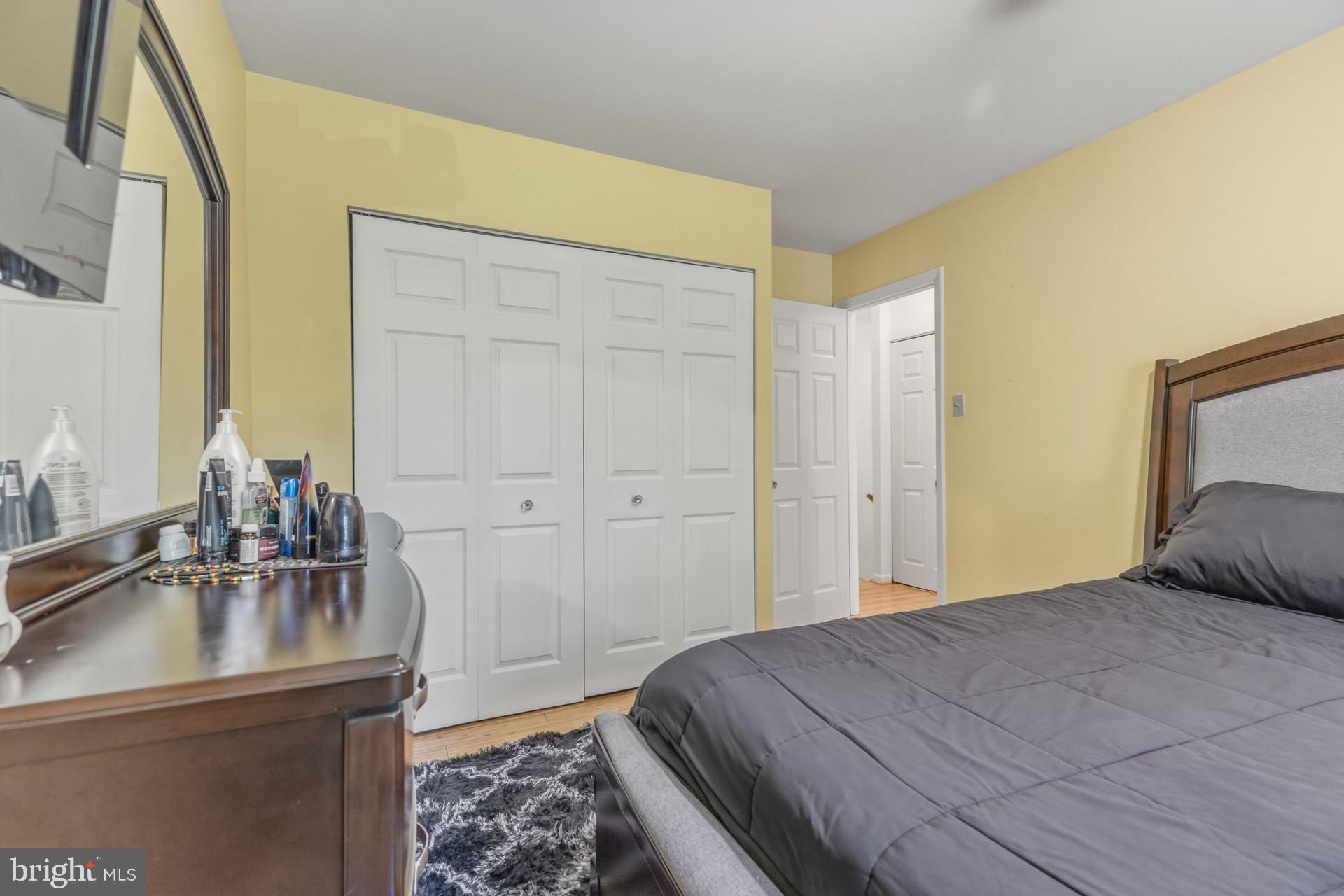 WHISKEY BOTTOM - Residential