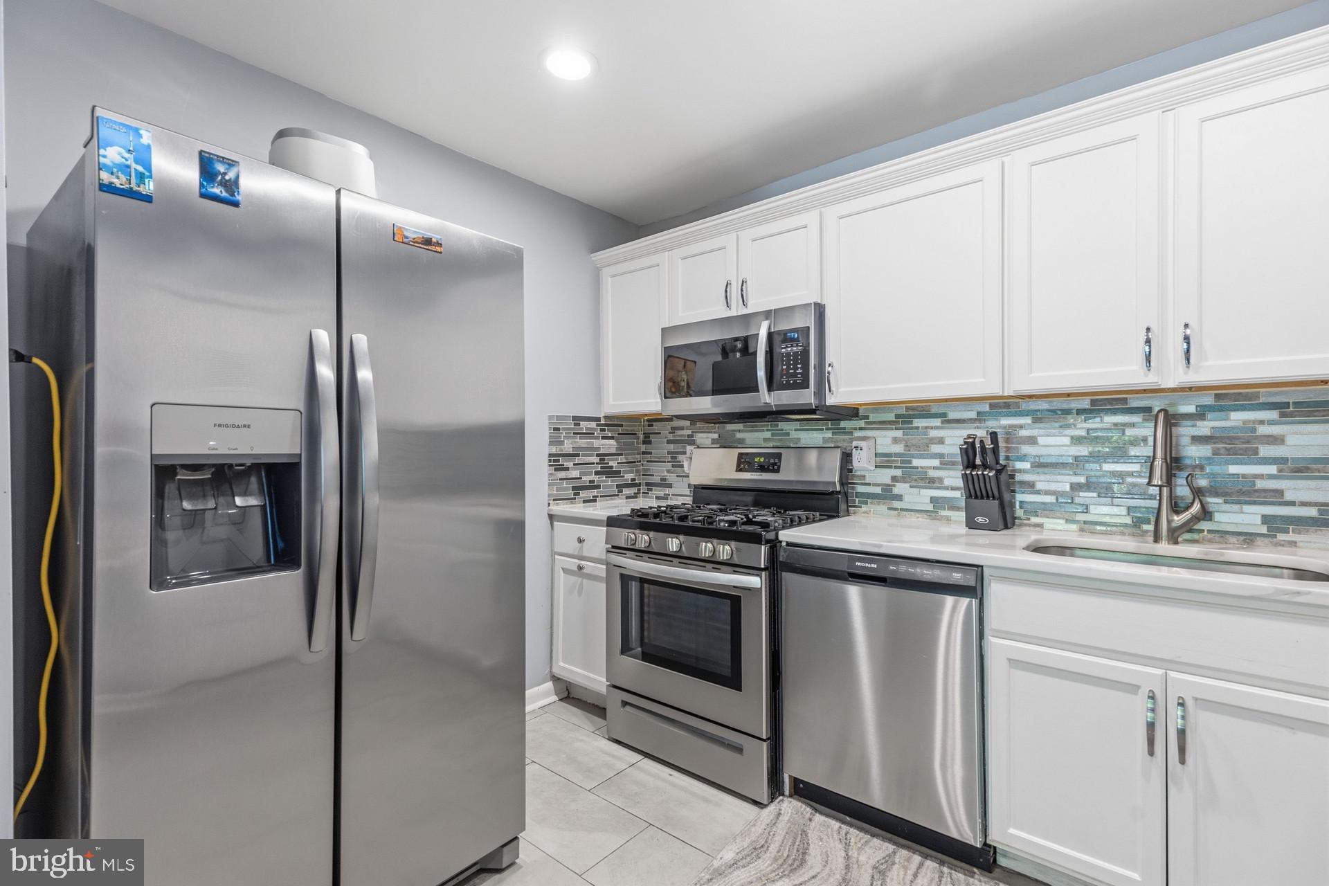 WHISKEY BOTTOM - Residential
