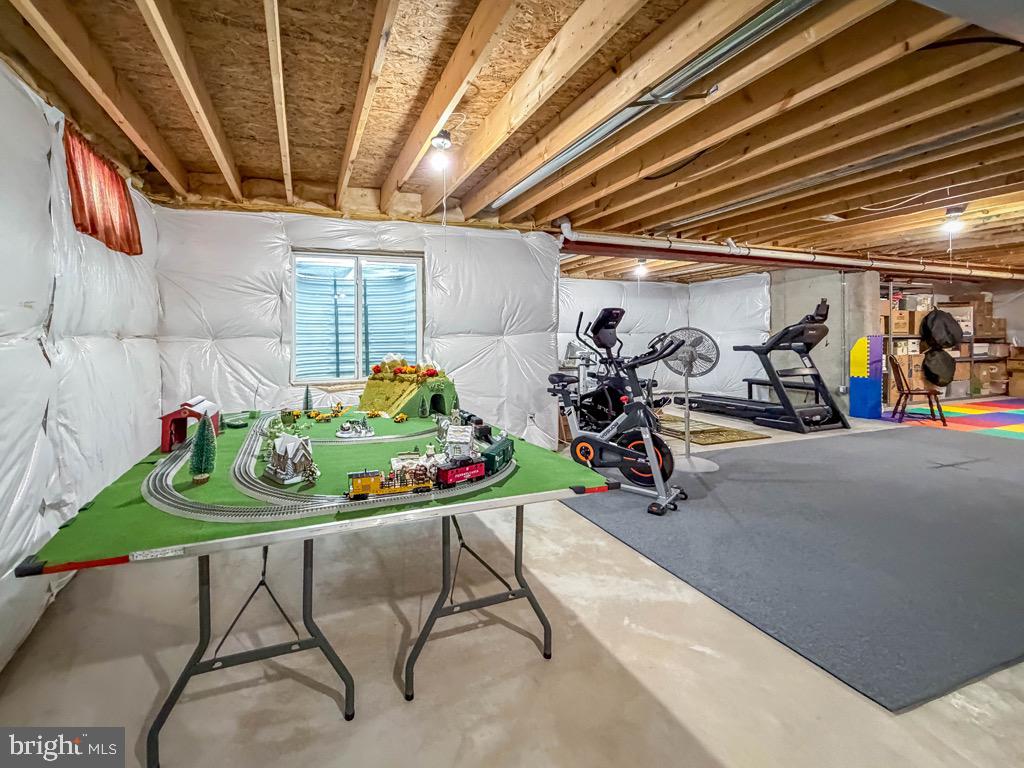 MILL CREEK ESTATES - Residential