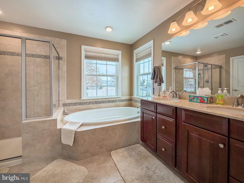 MILL CREEK ESTATES - Residential