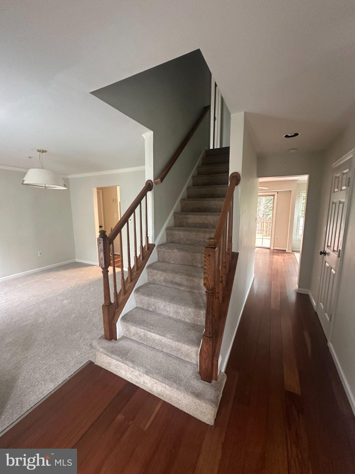 8207 BIRDSONG DRIVE