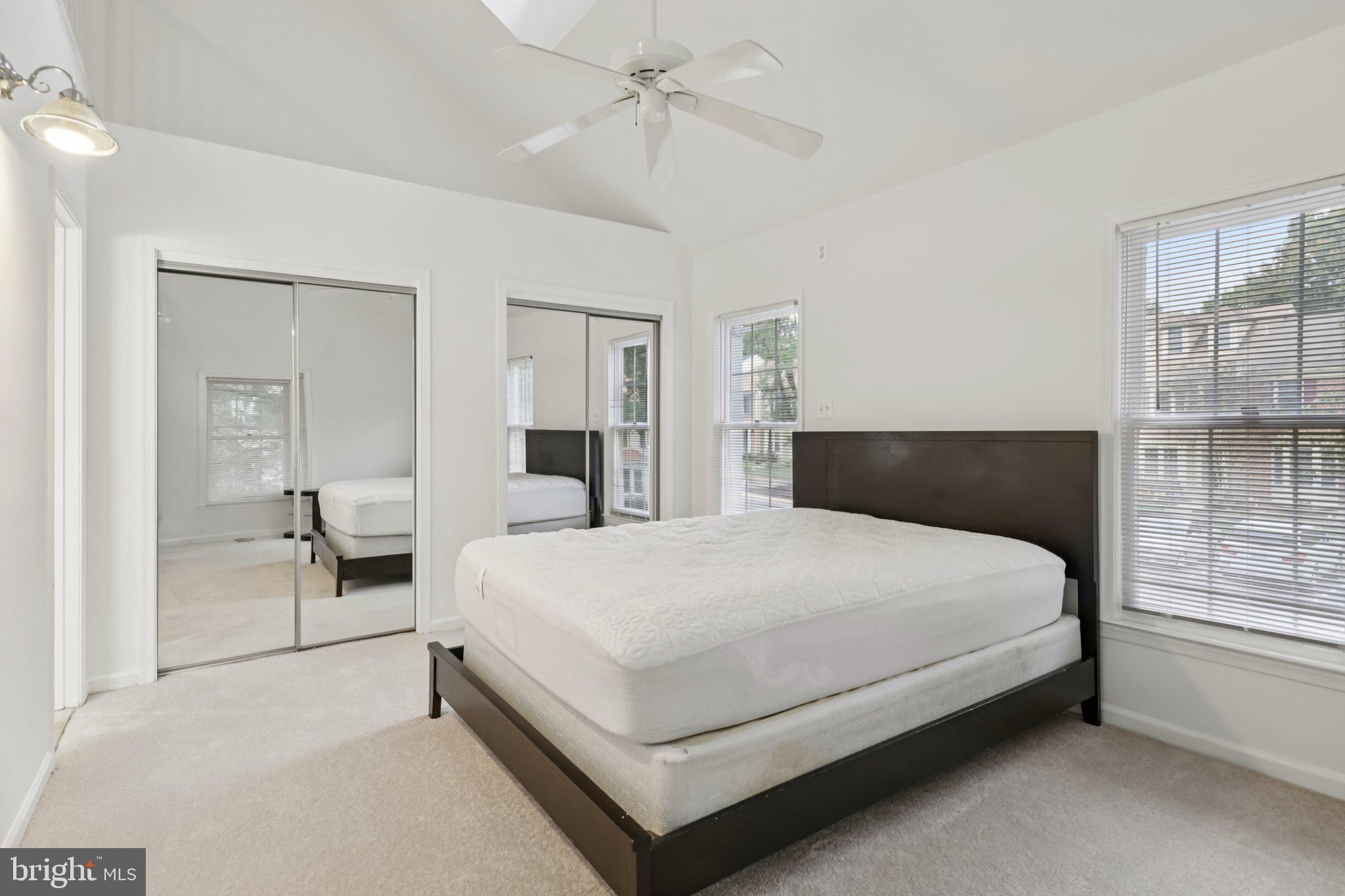 SPRINGFIELD OAKS - Residential