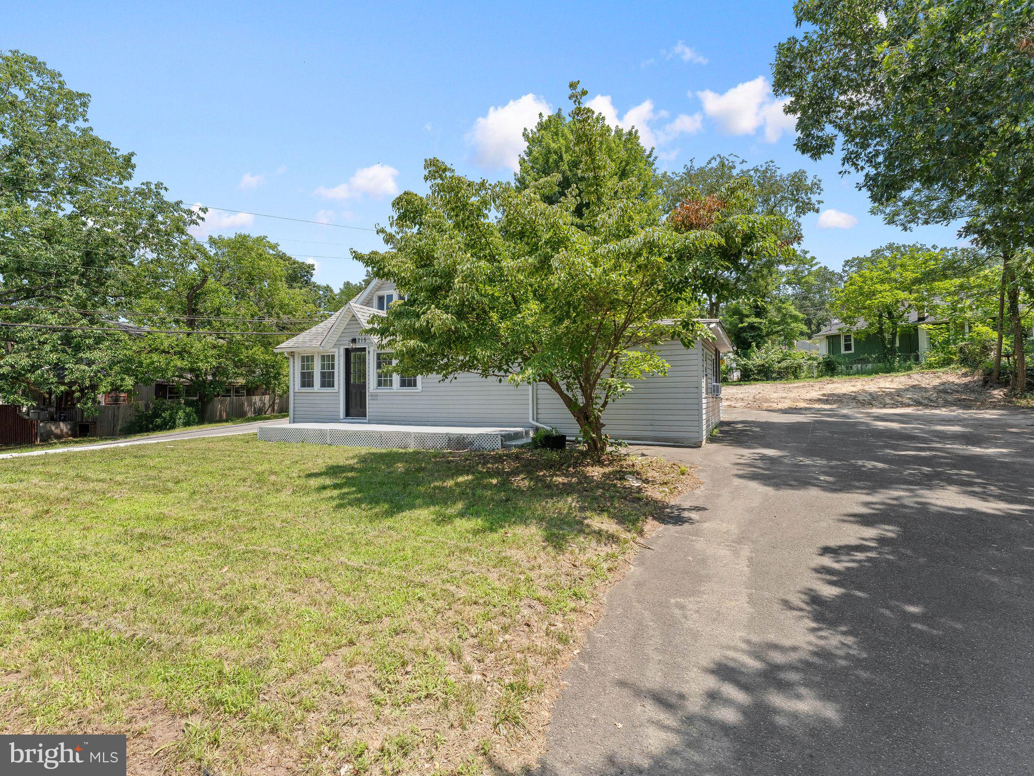 215 ERIAL ROAD