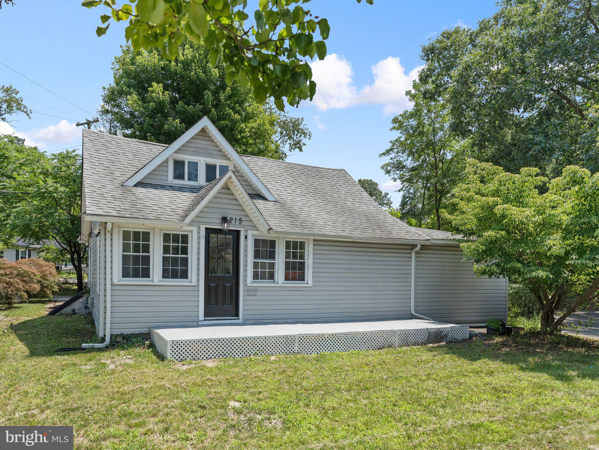 215 ERIAL ROAD
