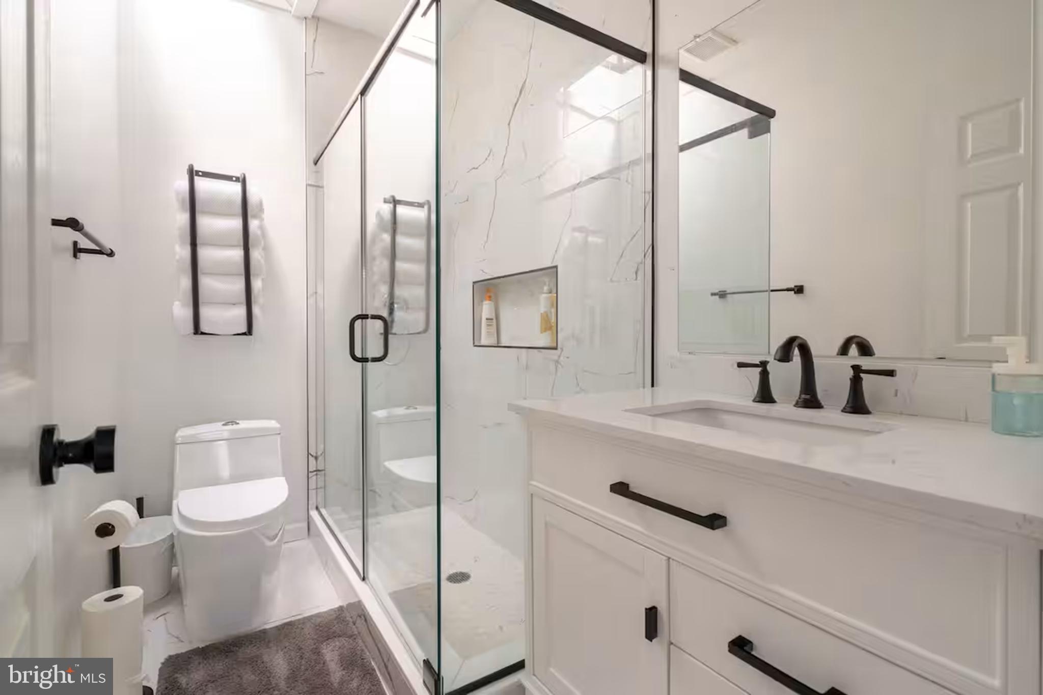 HIGHLANDTOWN - Residential