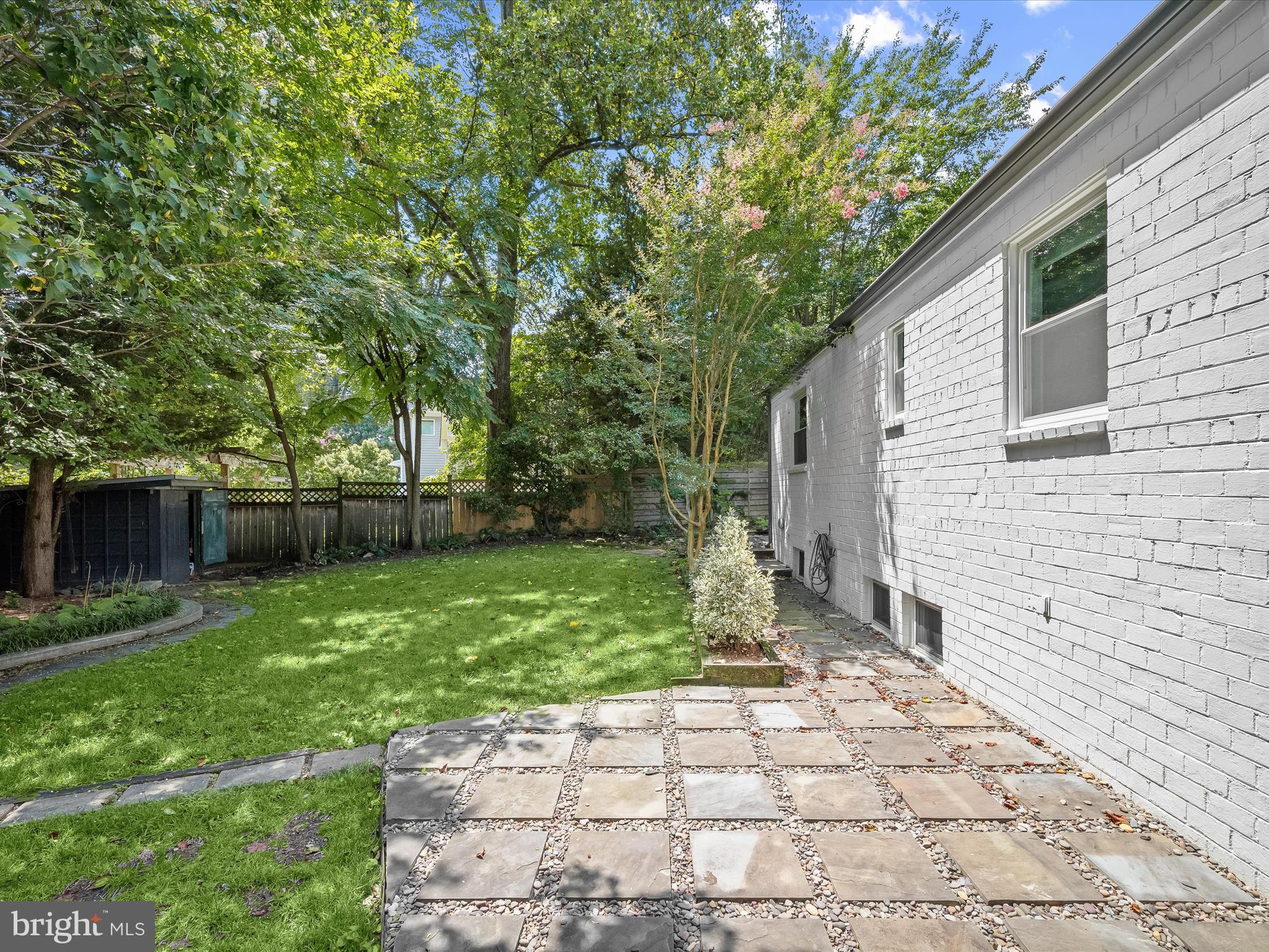 GLEN MAR PARK - Residential