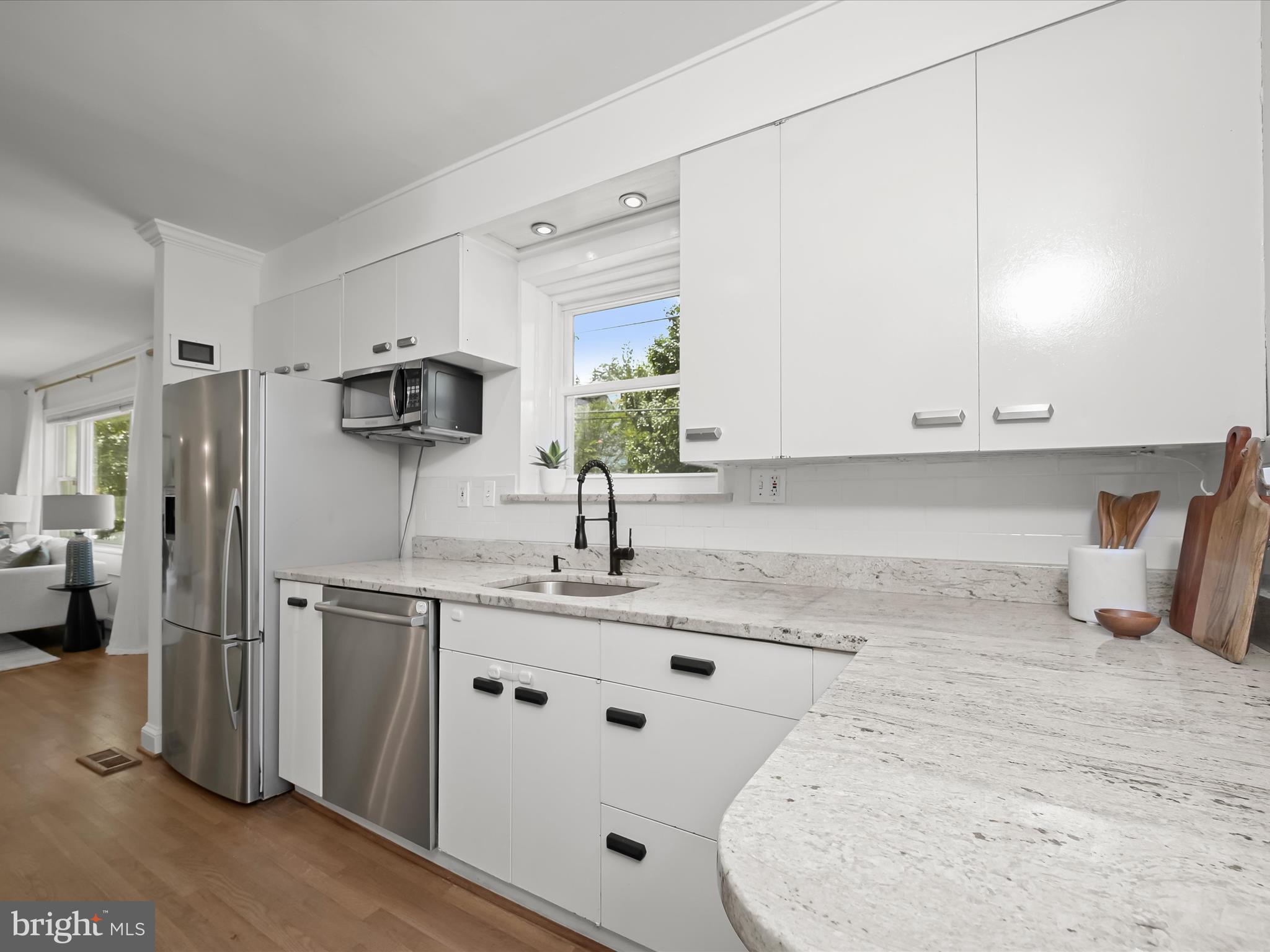 GLEN MAR PARK - Residential