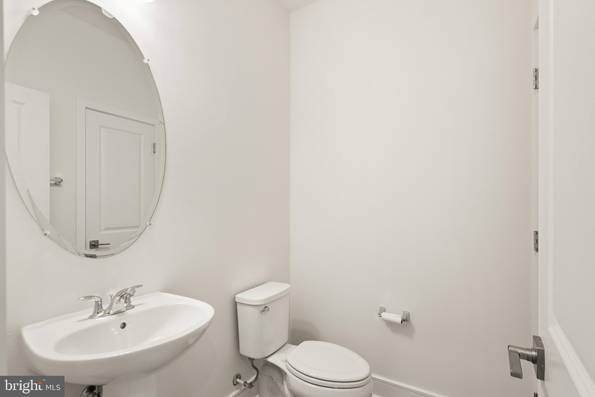 ROBINSON MANOR - Residential