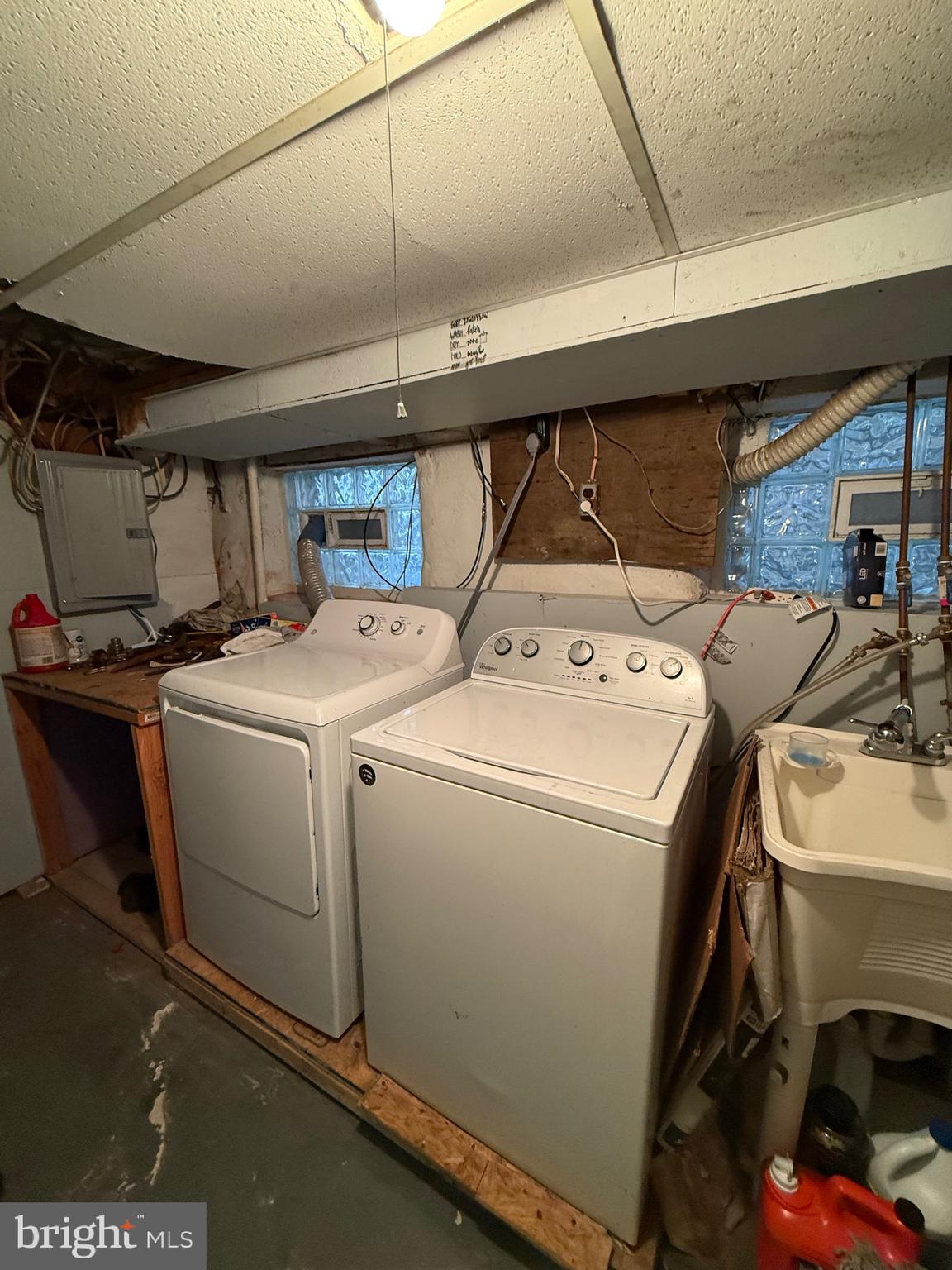 HUNTING PARK - Residential