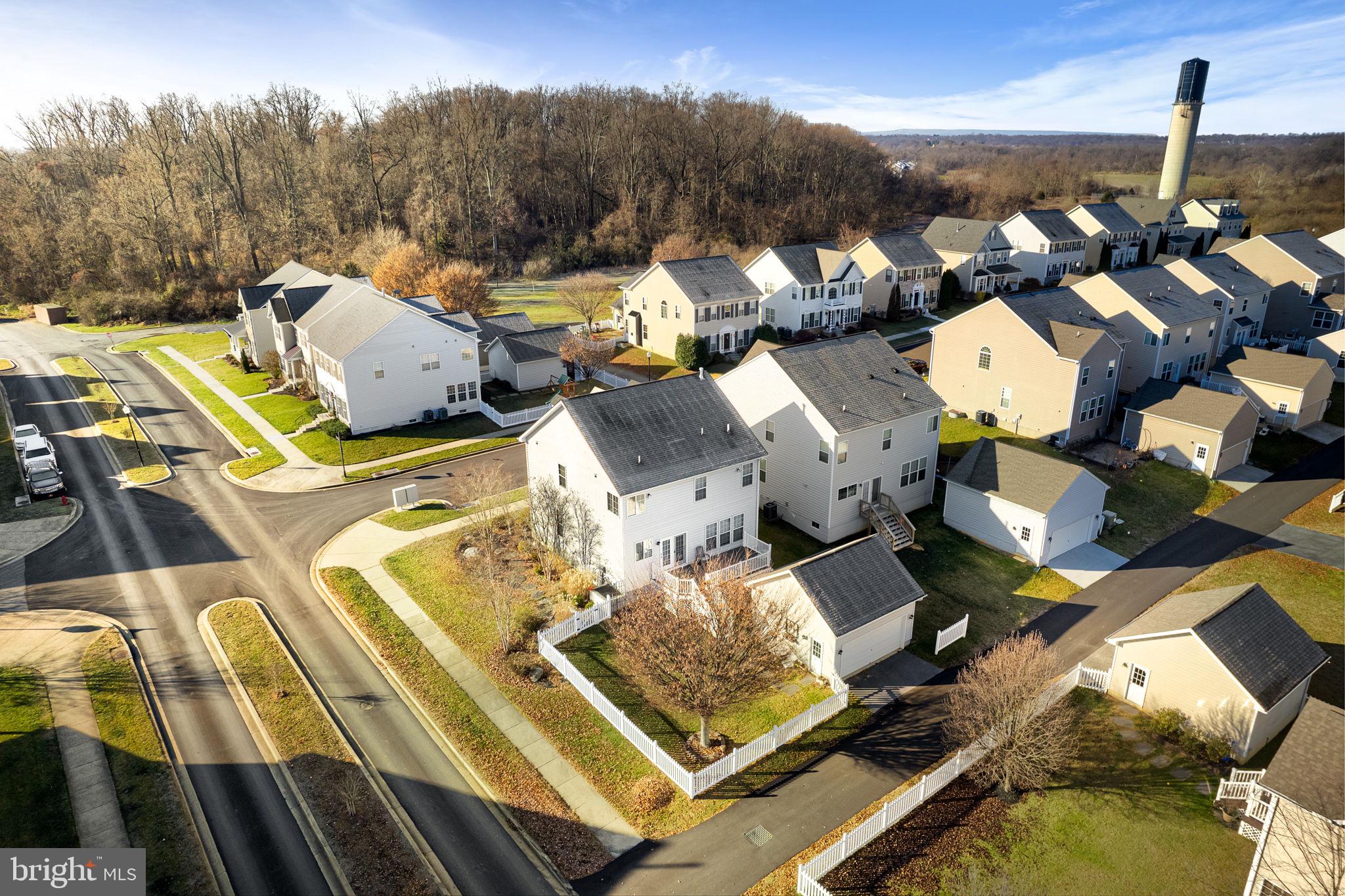 HUNTFIELD - Residential