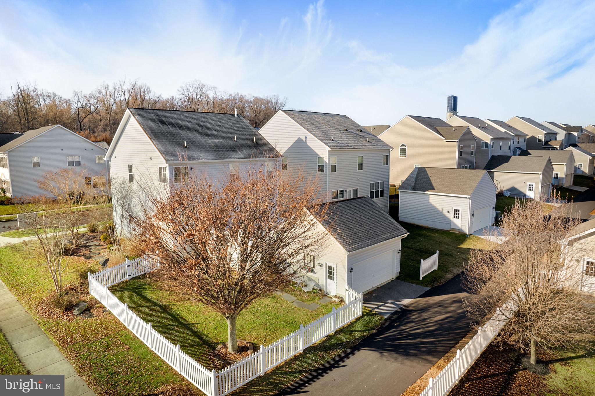 HUNTFIELD - Residential