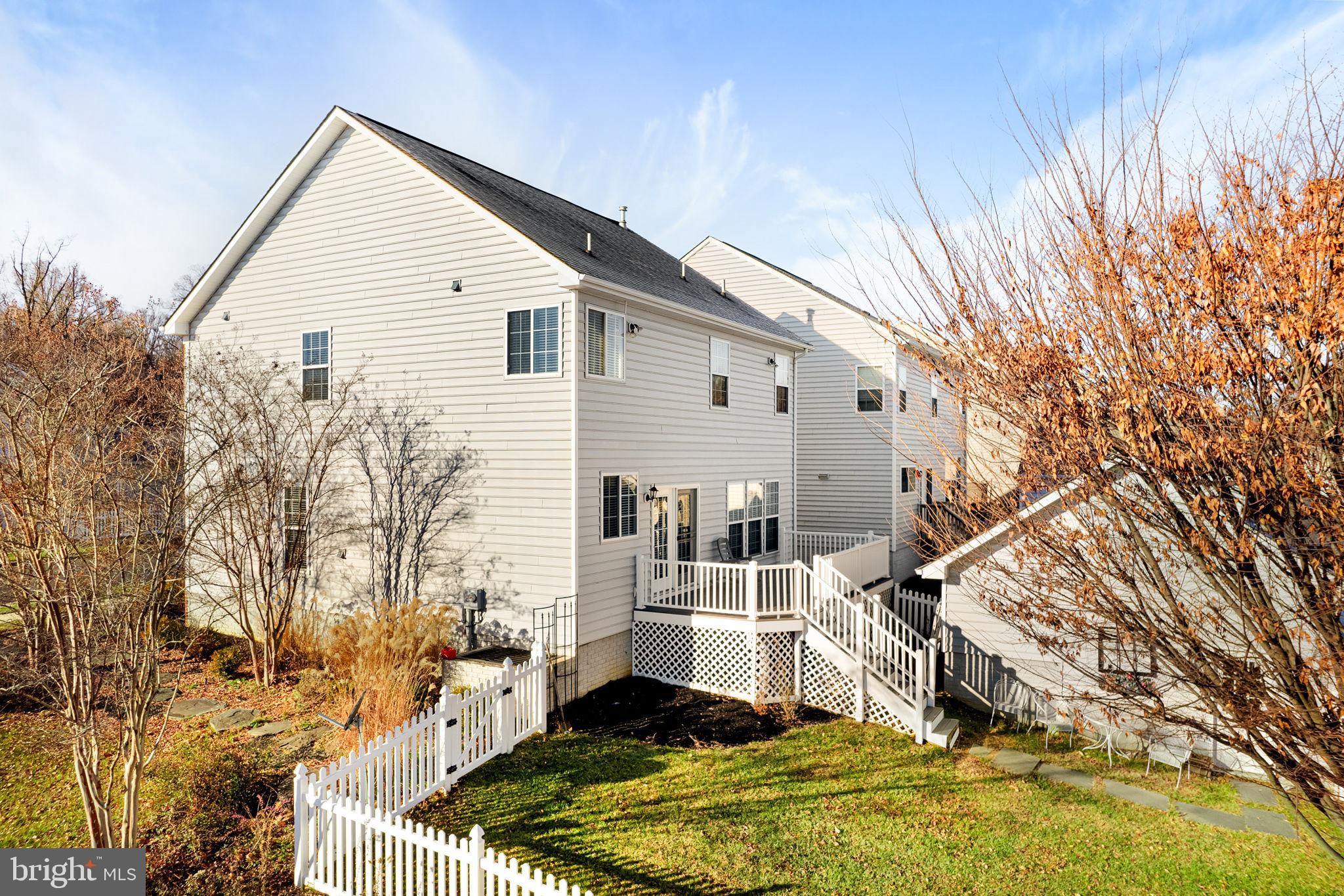 HUNTFIELD - Residential