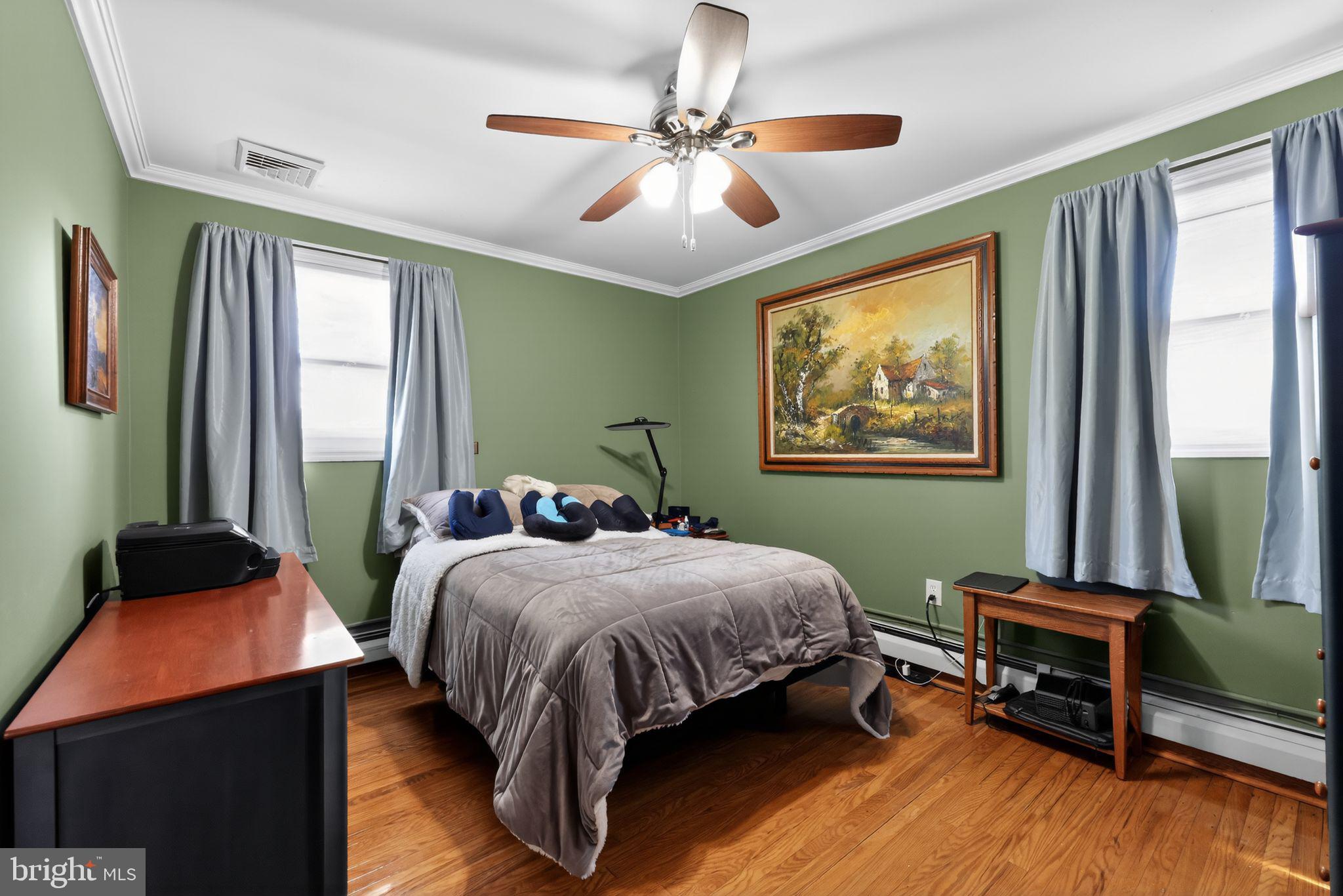 MEADOWBROOK - Residential