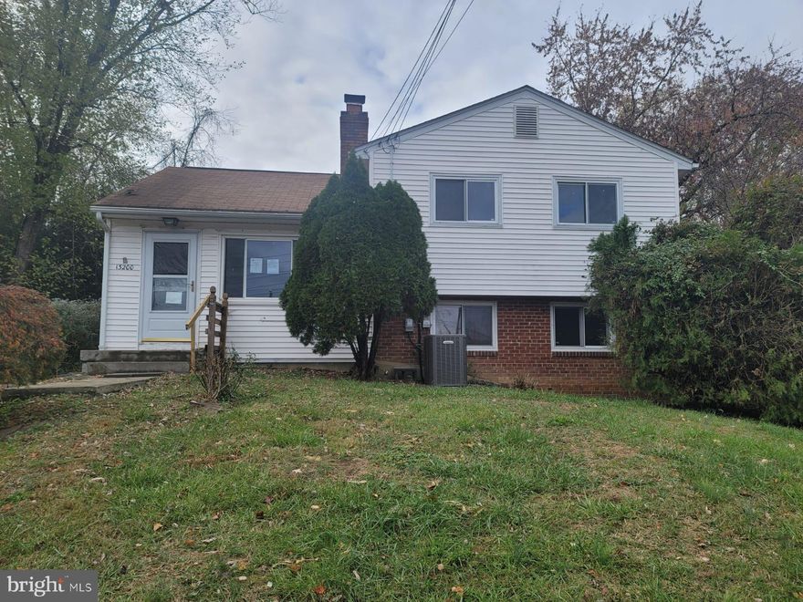 Single Family Home with great potential!  3-bedroom, 2-bathroom single-family home, situated on nearly half an acre in the desirable Marumsco Village community in Woodbridge, VA.
The backyard is perfect for outdoor activities, gardening, or future improvements. Located within Minutes from I-95, the VRE, Fairfax County Parkway, and Historic Occoquan Town
and just a short drive to the mall at Potomac Mills, shopping, dining, and entertainment options. Commuter-Friendly: Approximately 30 miles south of Washington, D.C., ideal for those seeking proximity to our Nation’s Capital.  Home Requires updates, making it an excellent opportunity for home buyers with a vision. Schedule your showing today and imagine the possibilities!