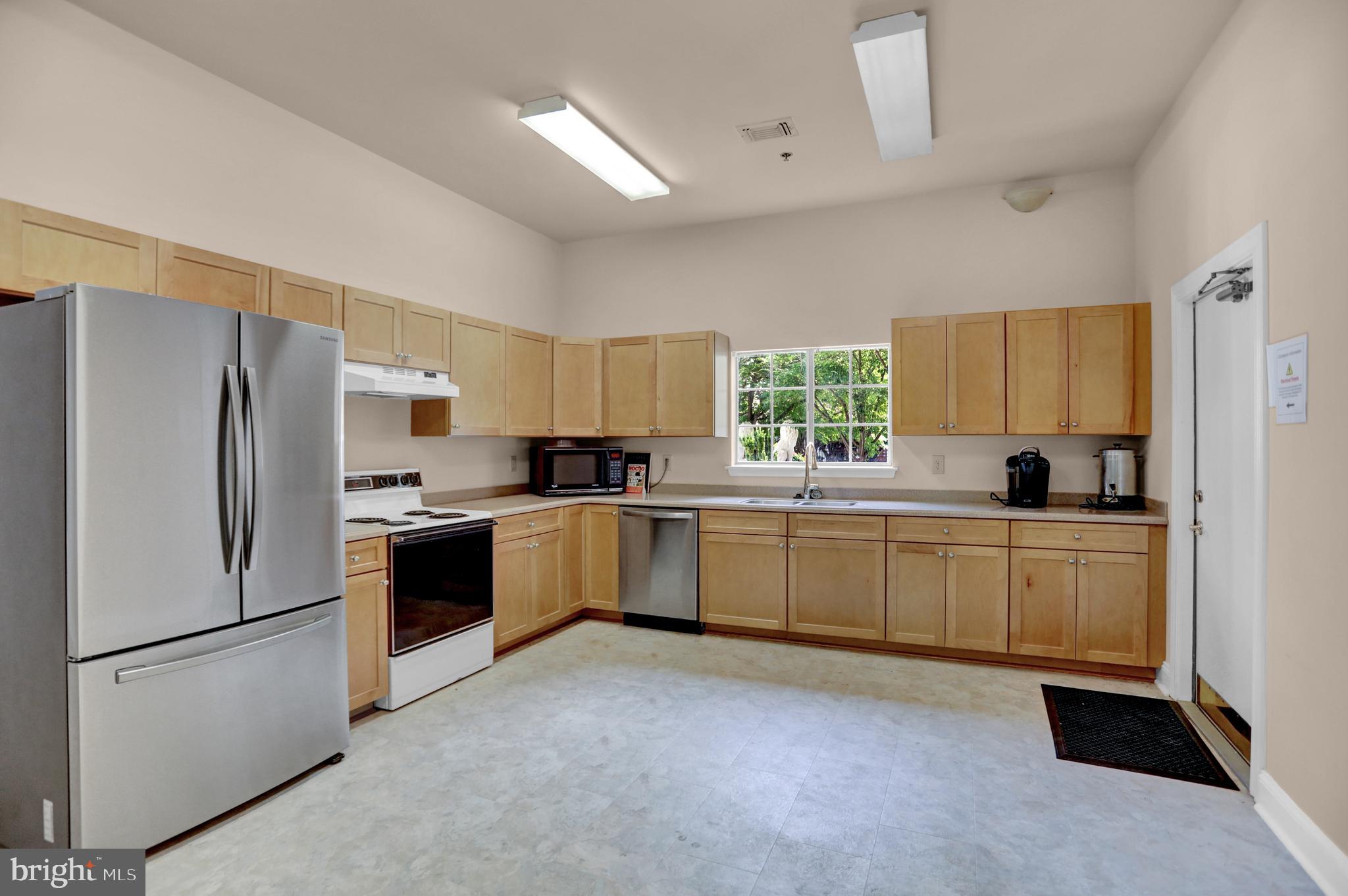 ENGLISH COUNTRY MANOR - Residential