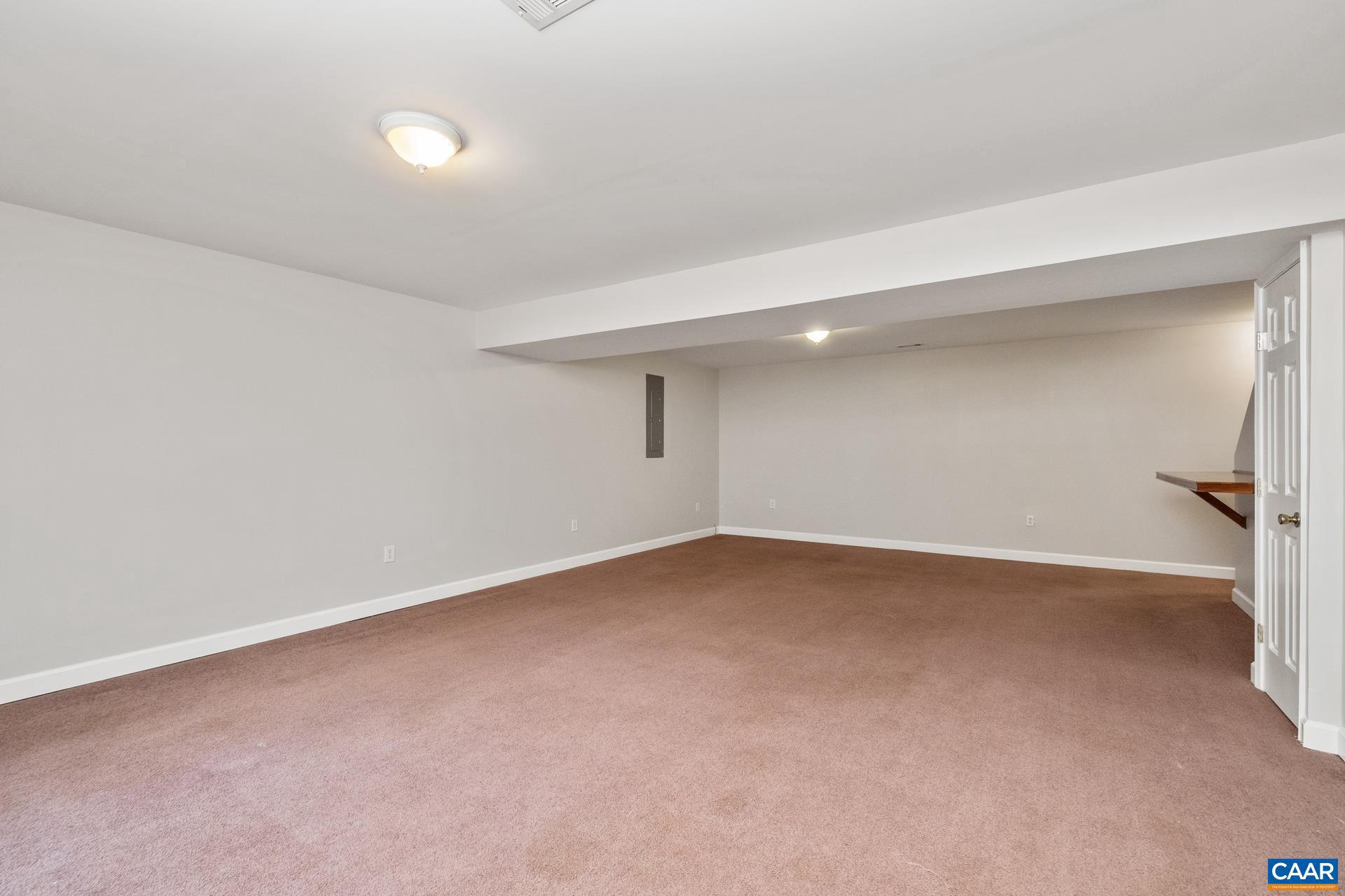 UNKNOWN - Residential Lease