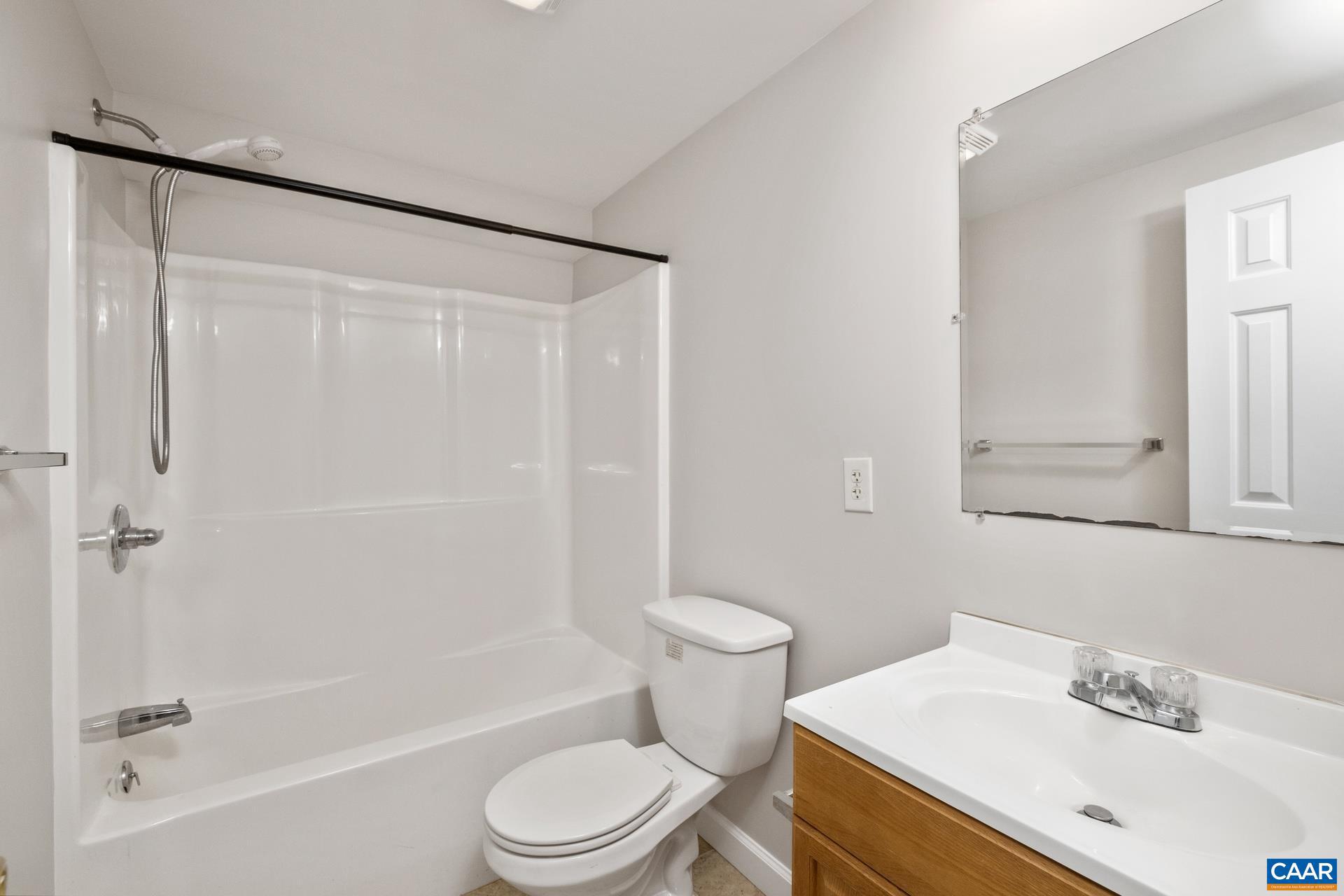 UNKNOWN - Residential Lease