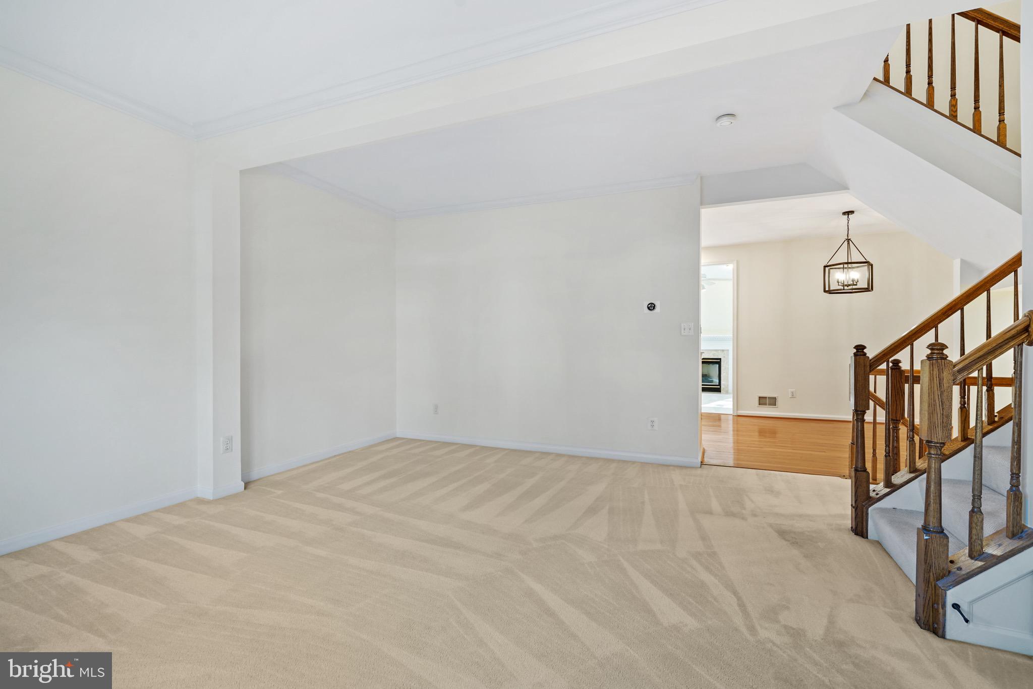 ISLAND CREEK - Residential Lease