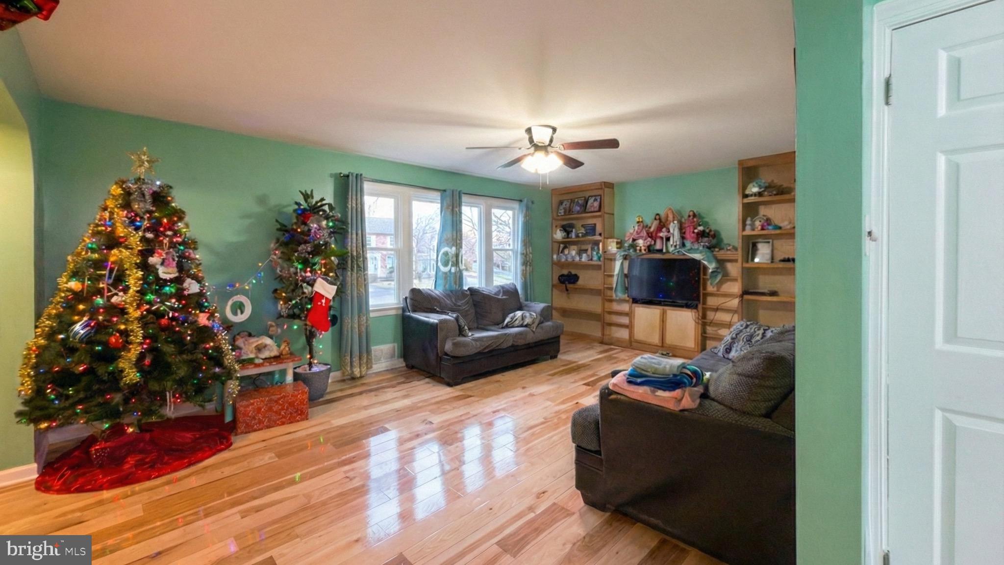 FAYFIELD - Residential